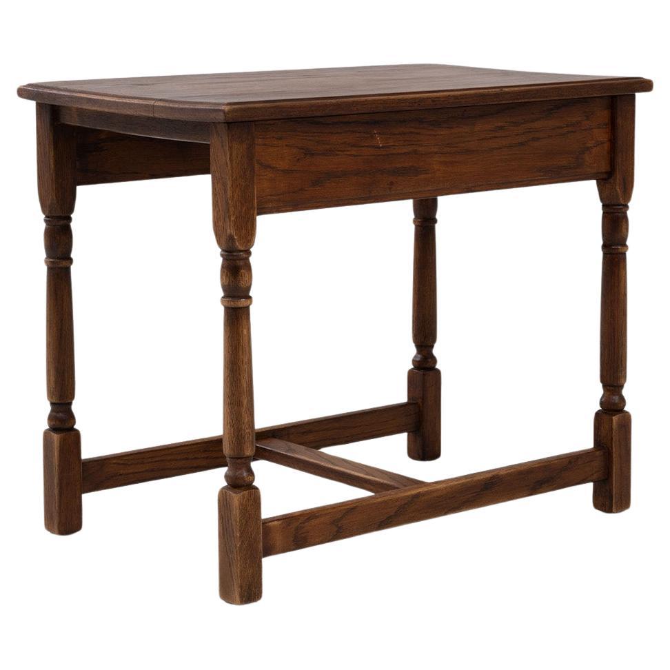 Table basse en bois belge du 20e siècle, patine d'origine en vente