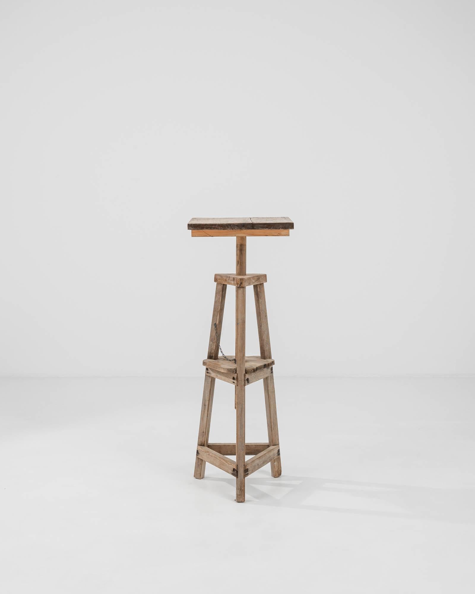 20th Century Belgian Wooden Pedestal 2