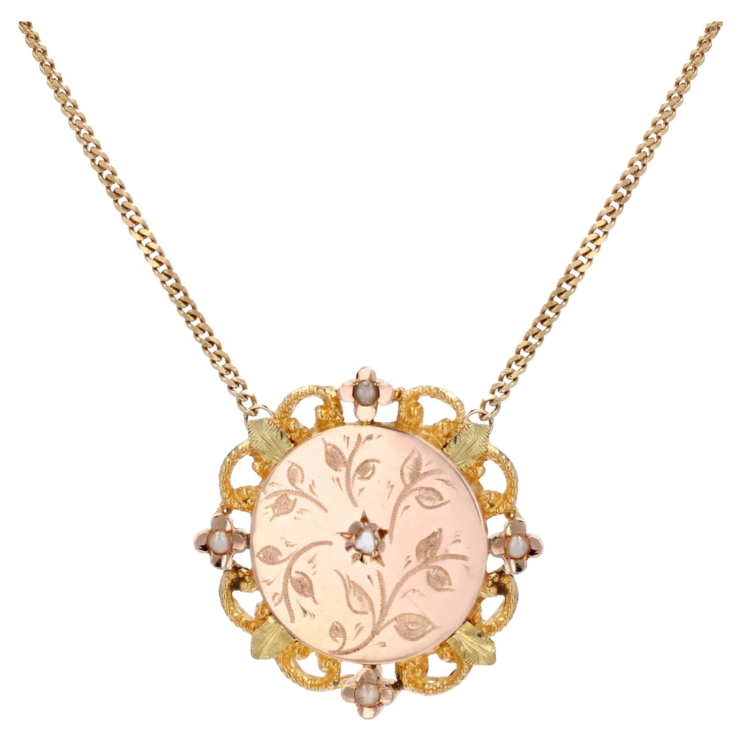 20th Century Belle Epoque Fine Pearl 18 K Yellow, Rose and Green Gold Necklace For Sale