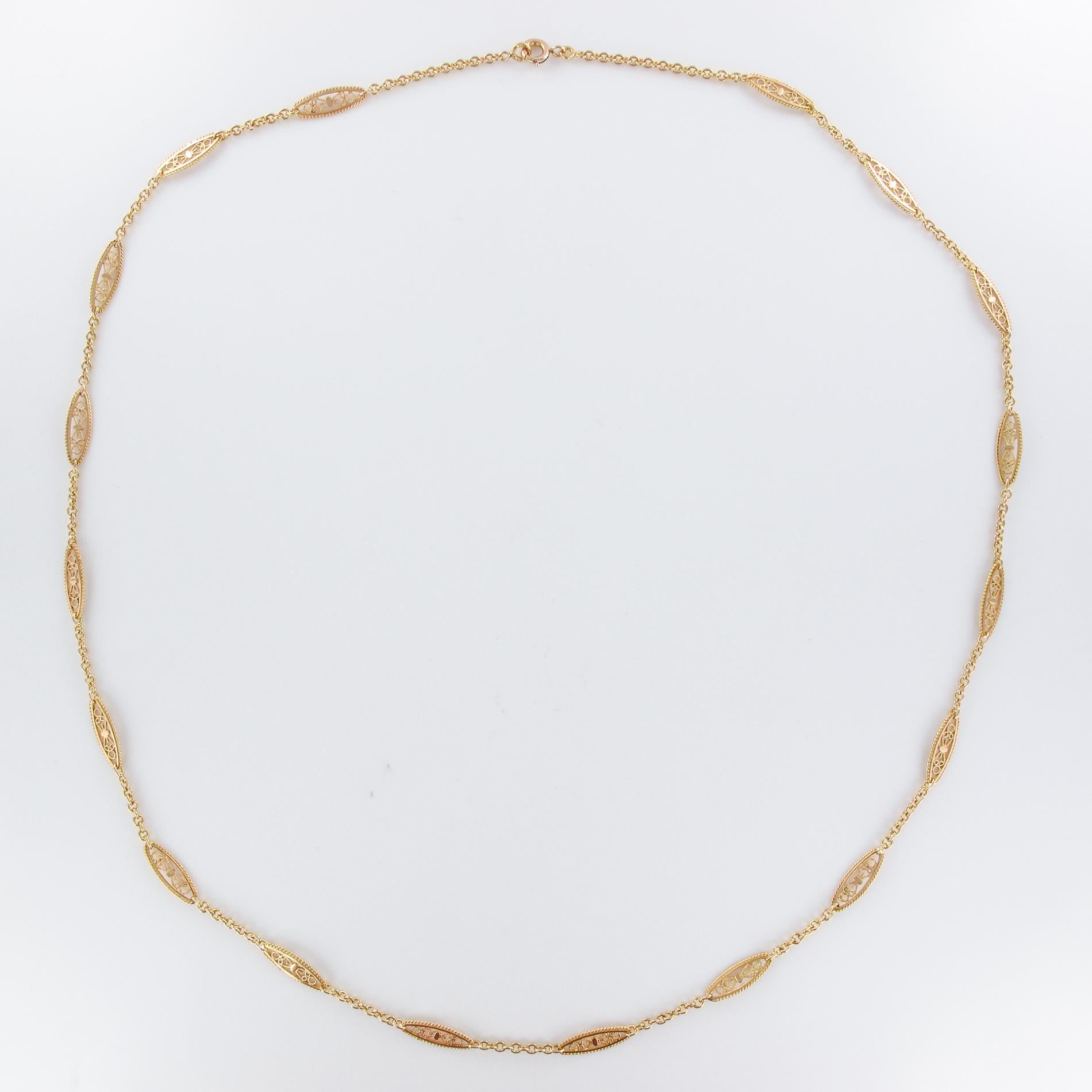 Filigrane lange Halskette aus Roségold der Belle Epoque des 20. Jahrhunderts 4