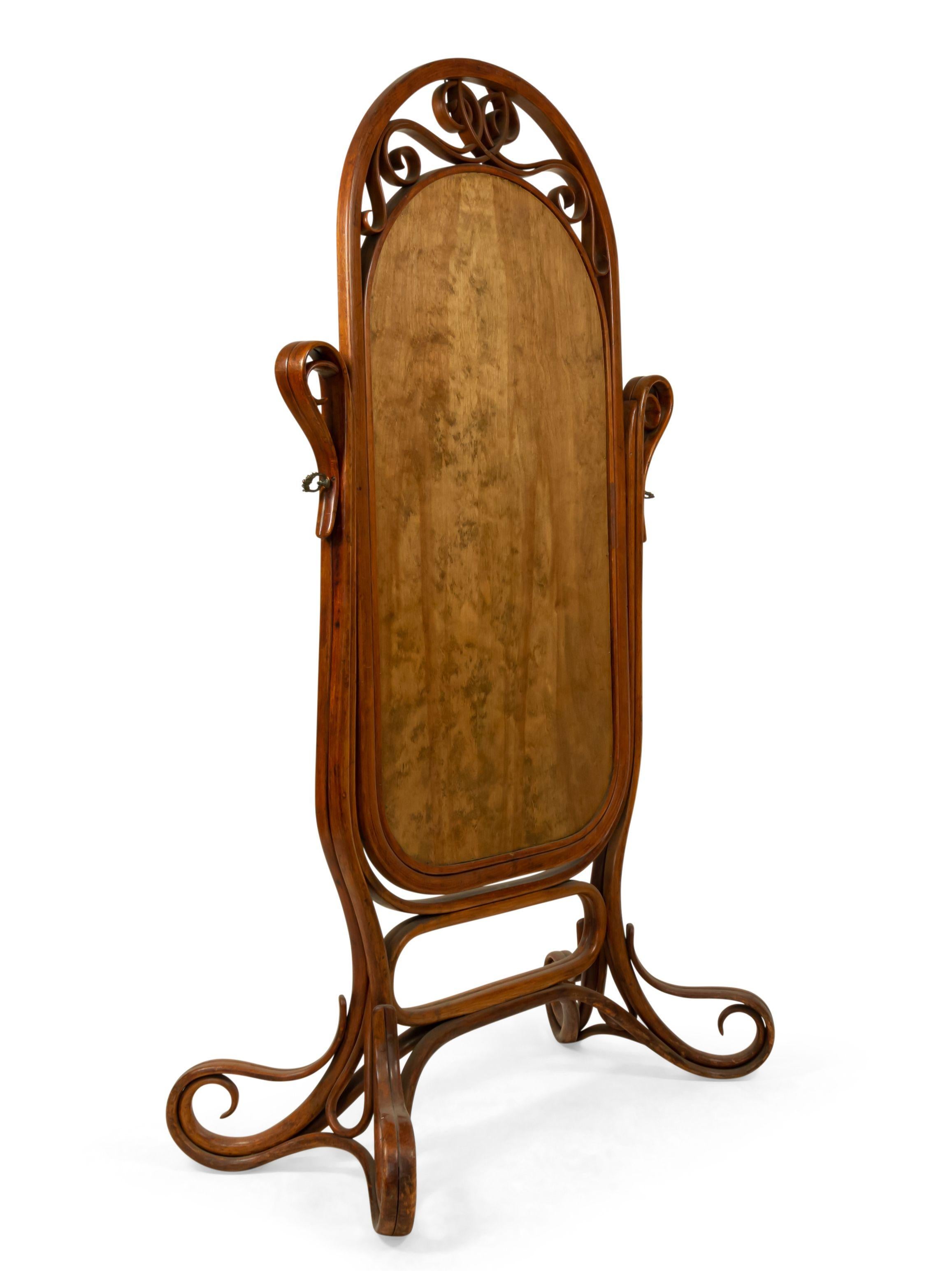 20th Century Bentwood Oak Cheval Mirror 'Manner of Michael Thonet' In Good Condition For Sale In New York, NY