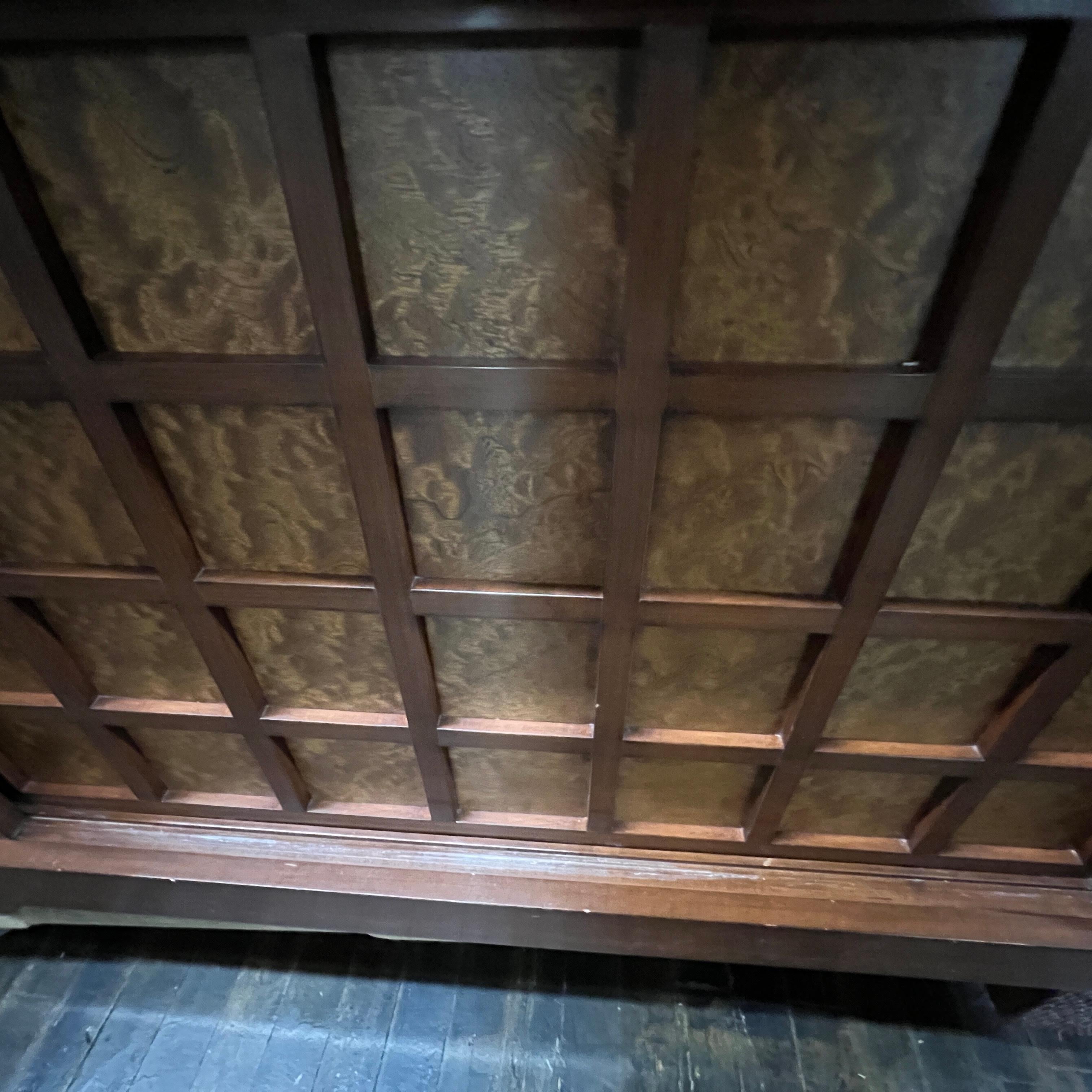 Console Sunset de Berman Rosetti avec portes coulissantes et rangement en vente 2