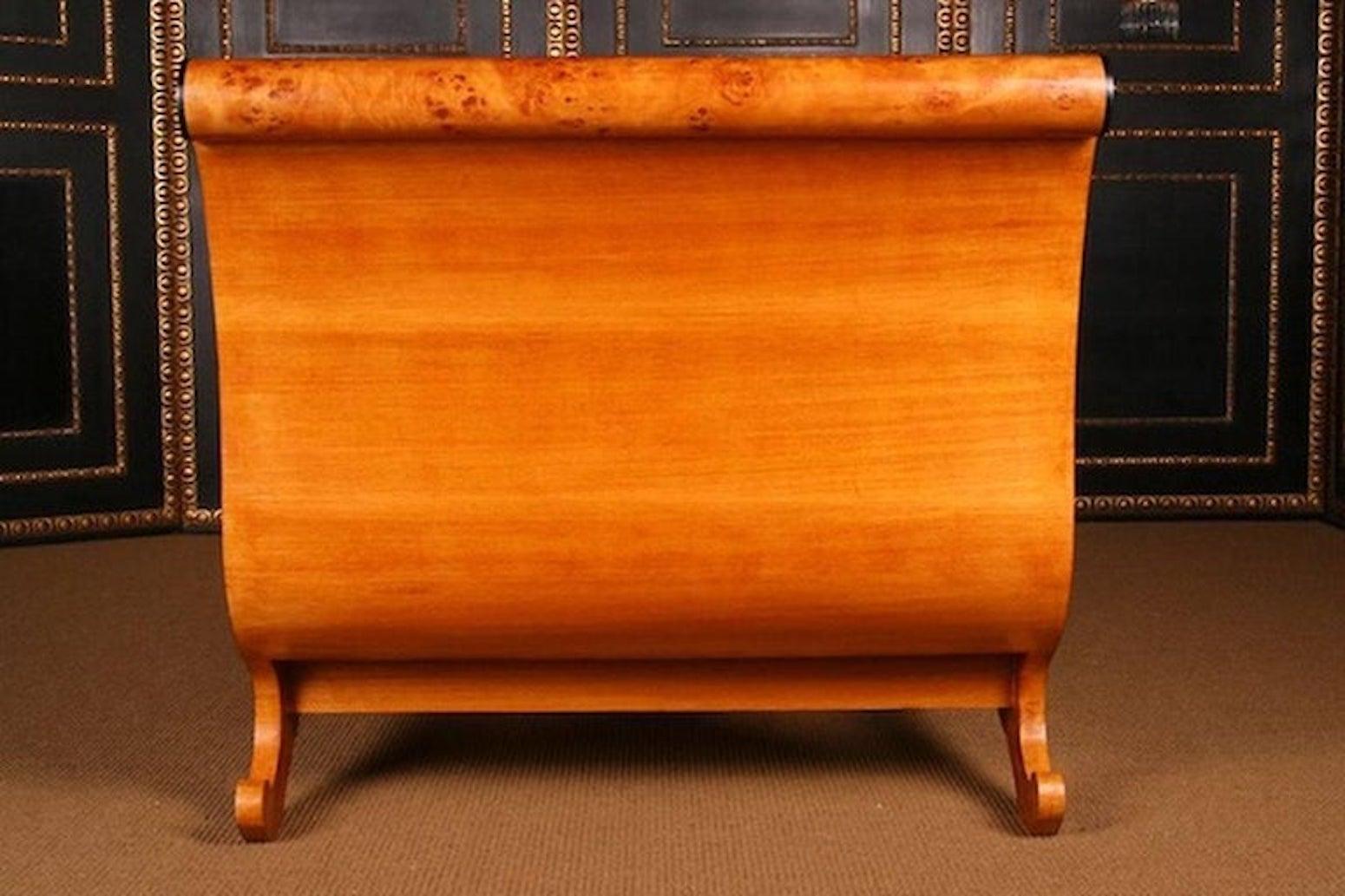 20th Century Biedermeier Style Aristocratic Gondola Bed For Sale 6