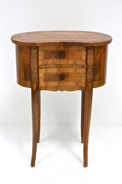 20th Century Biedermeier Style Kidney Side Table, Nut/ Walnut - Italy ca. 1910