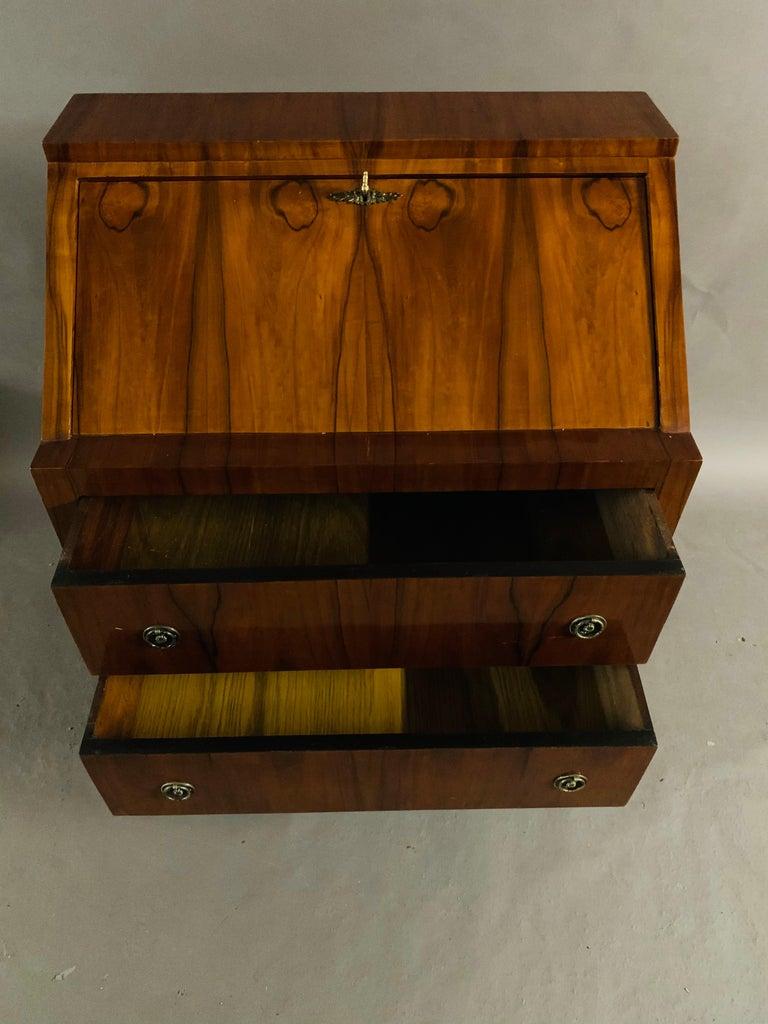 20th Century antique Biedermeier Style Slope-Flap Secretaire mahogany veneer For Sale 4