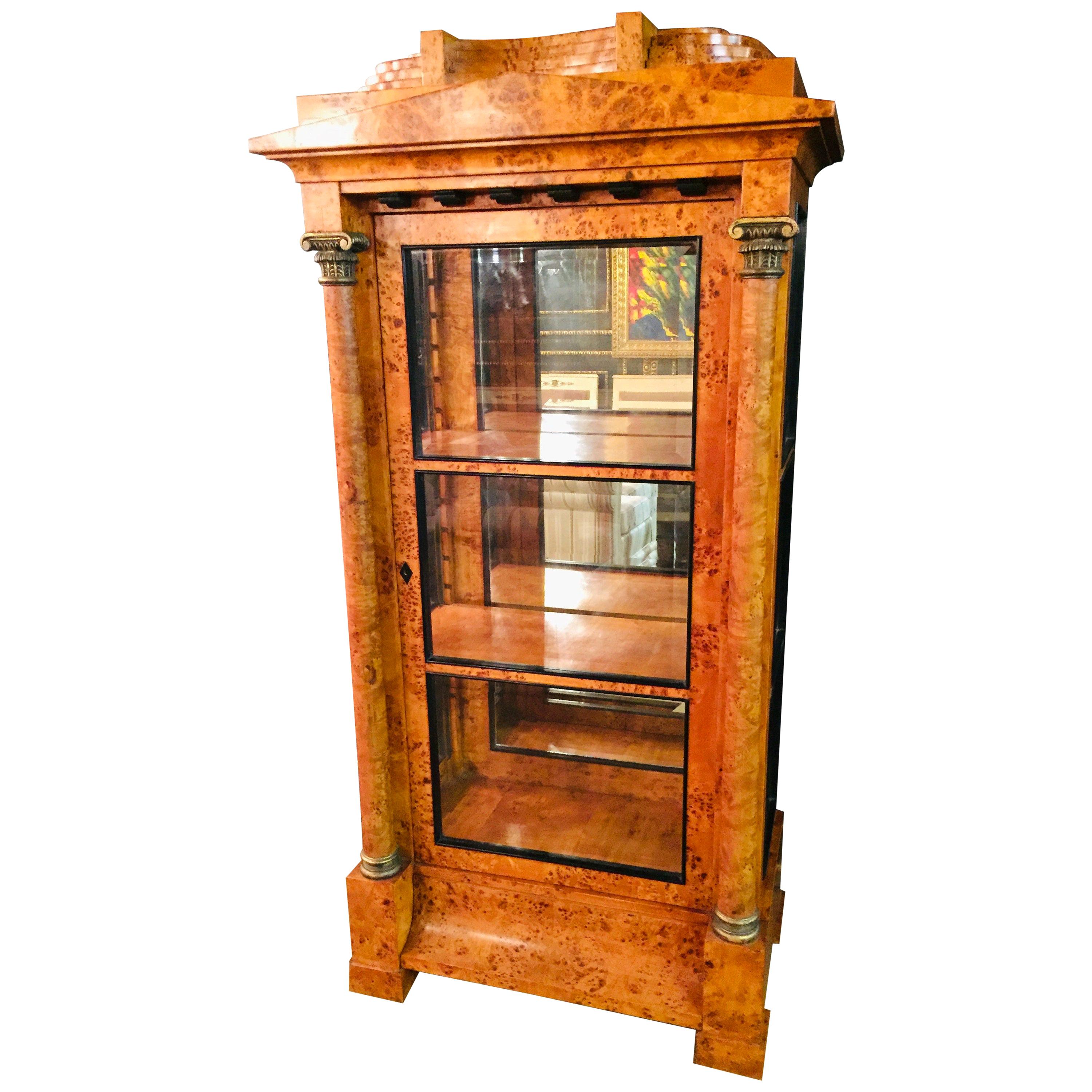 20th Century antique Biedermeier Style Three-Sided Glass Vitrine Birdseye maple For Sale
