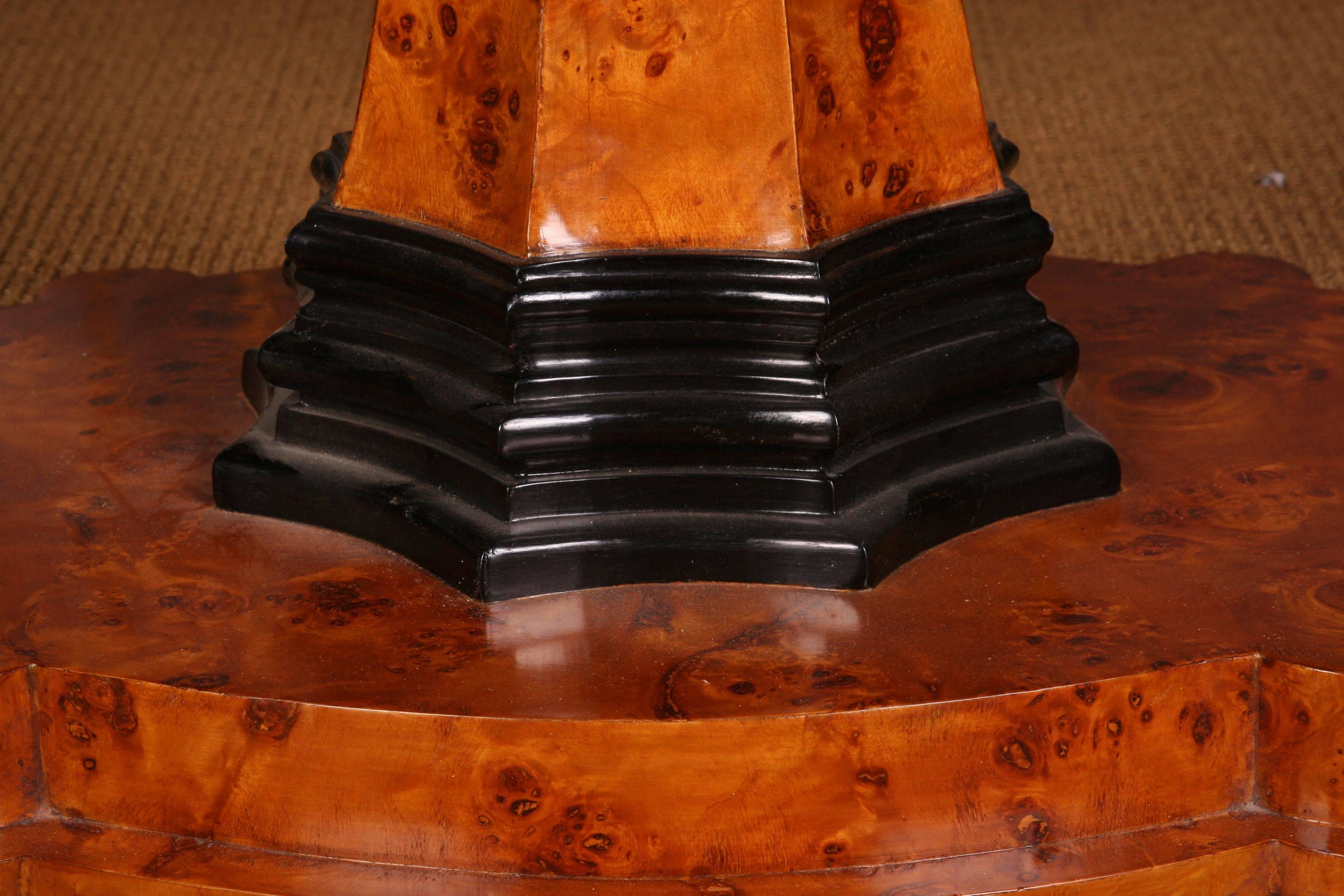 20th Century Biedermeier Style Wood Oval Table For Sale 2