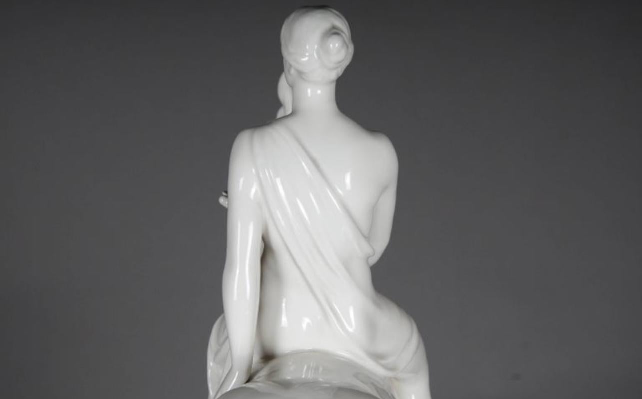20th Century Big KPM Berlin  Louis Tuaillon  Sculpture Figure Amazoness on Horse For Sale 5