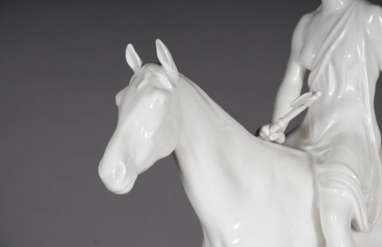 20th Century Big KPM Berlin  Louis Tuaillon  Sculpture Figure Amazoness on Horse For Sale 1