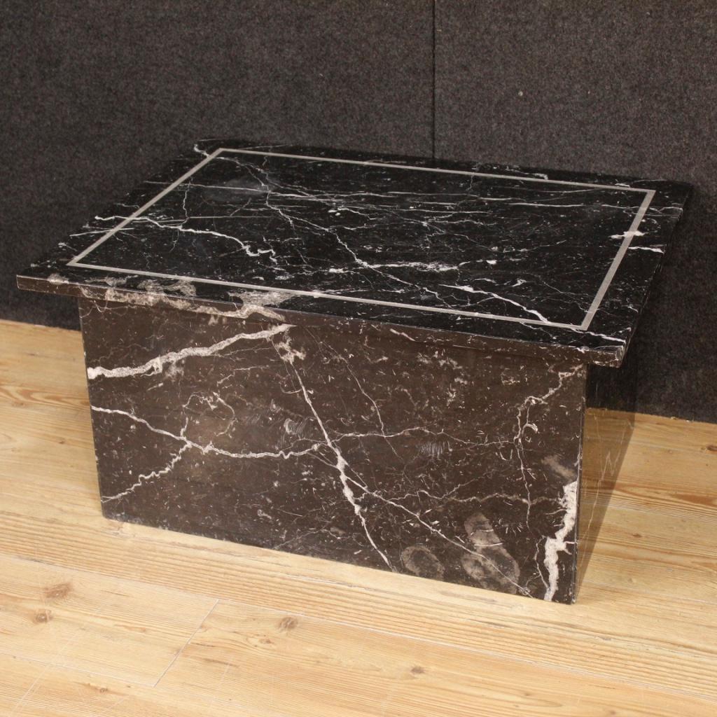 Nice coffee table, Belgium 1980s. Furniture completely in marble of beautiful line and modern design. Coffee table with top of good measure and service. Furniture of excellent proportion that can be easily placed in different parts of the house, it