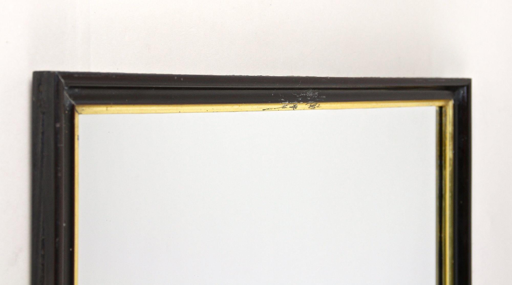 Autrichien 20e siècle Miroir Art Deco noir avec barreaux dorés, laqué, Autriche vers 1920 en vente
