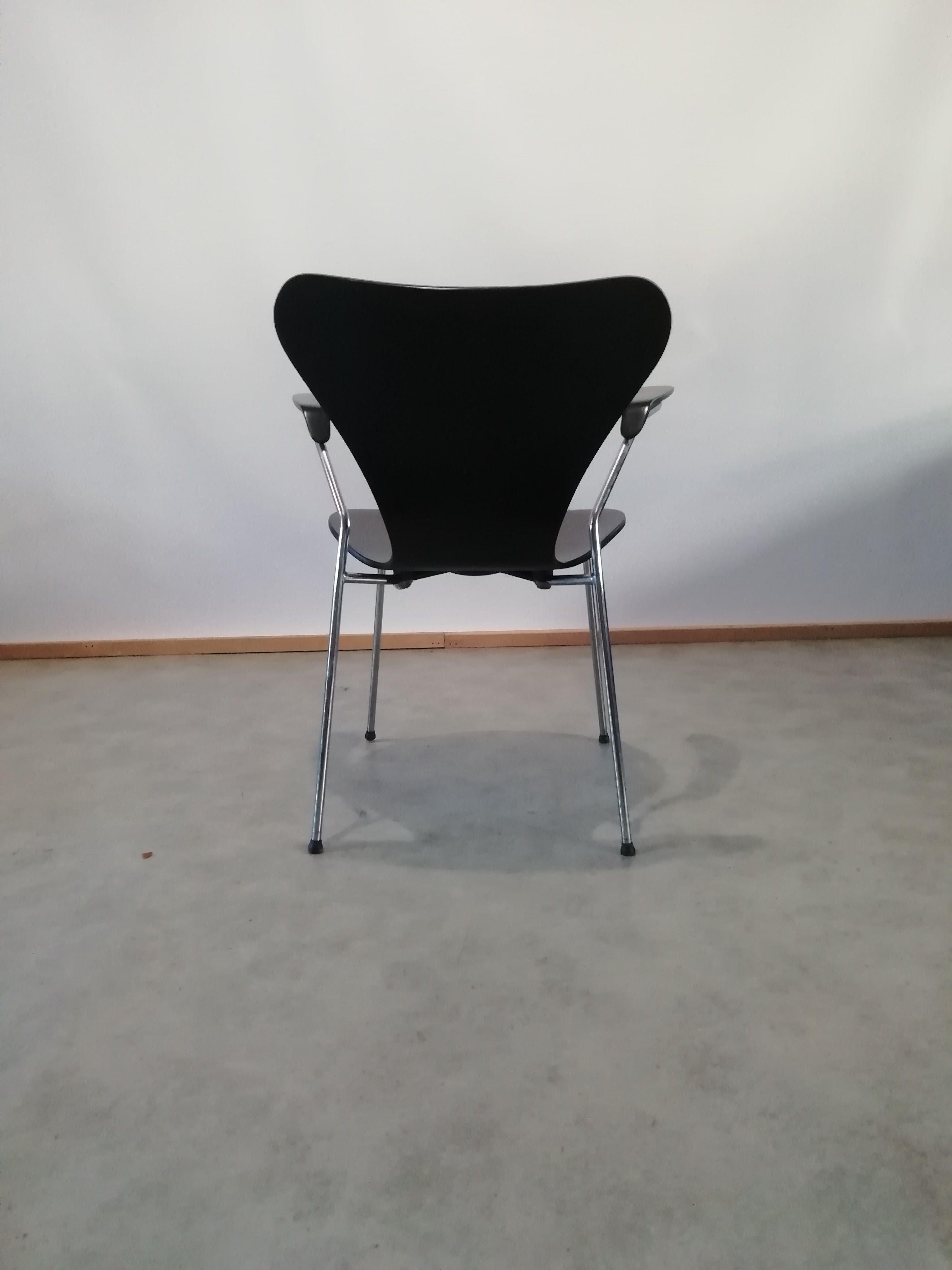 Mid-20th Century 20th Century Black Butterfly Series 7 Armchair by Arne Jacobsen for Fritz Hansen
