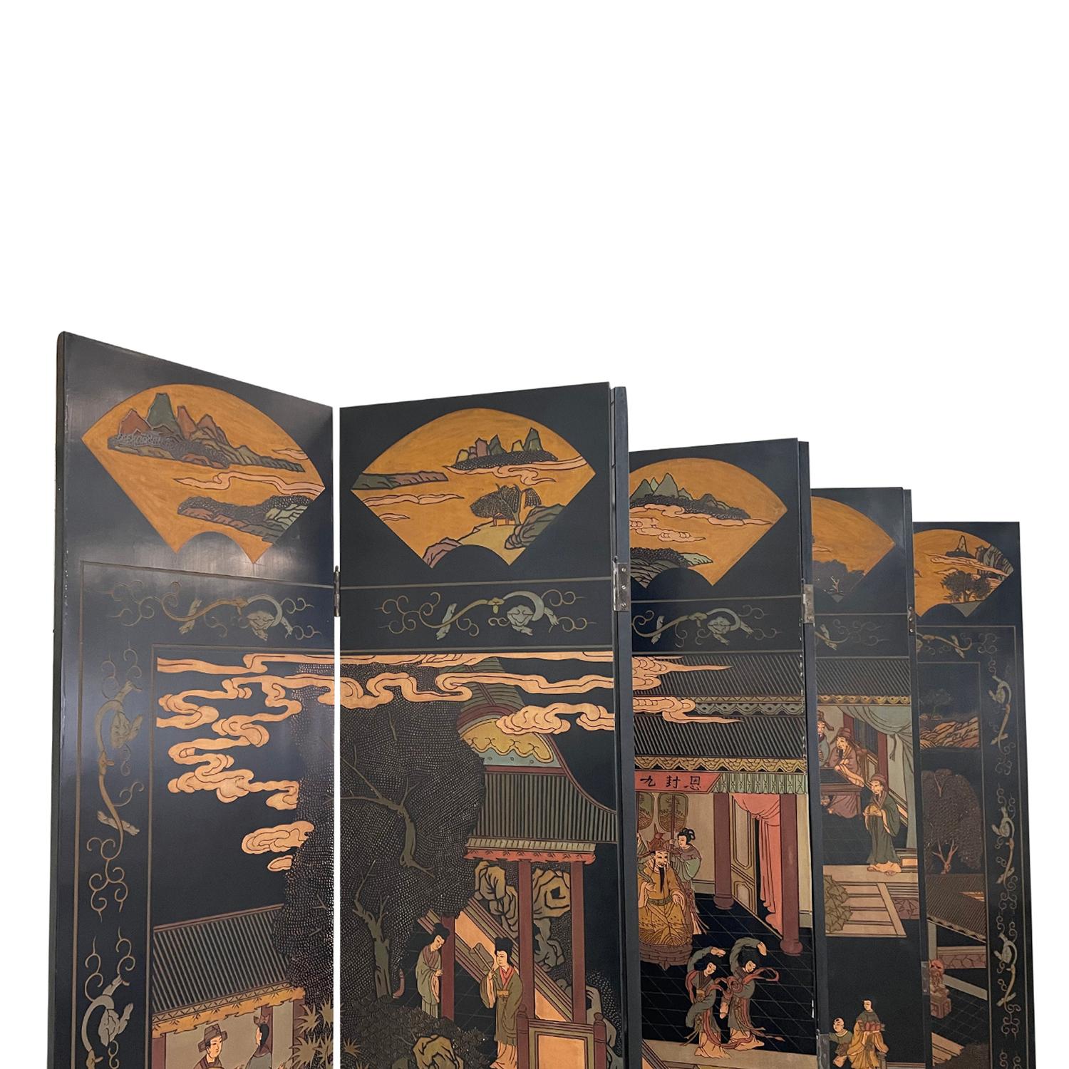 Schwarzer chinesischer lackierter Holzschirm des 20. Jahrhunderts, Vintage-Raumteiler (Handgeschnitzt) im Angebot