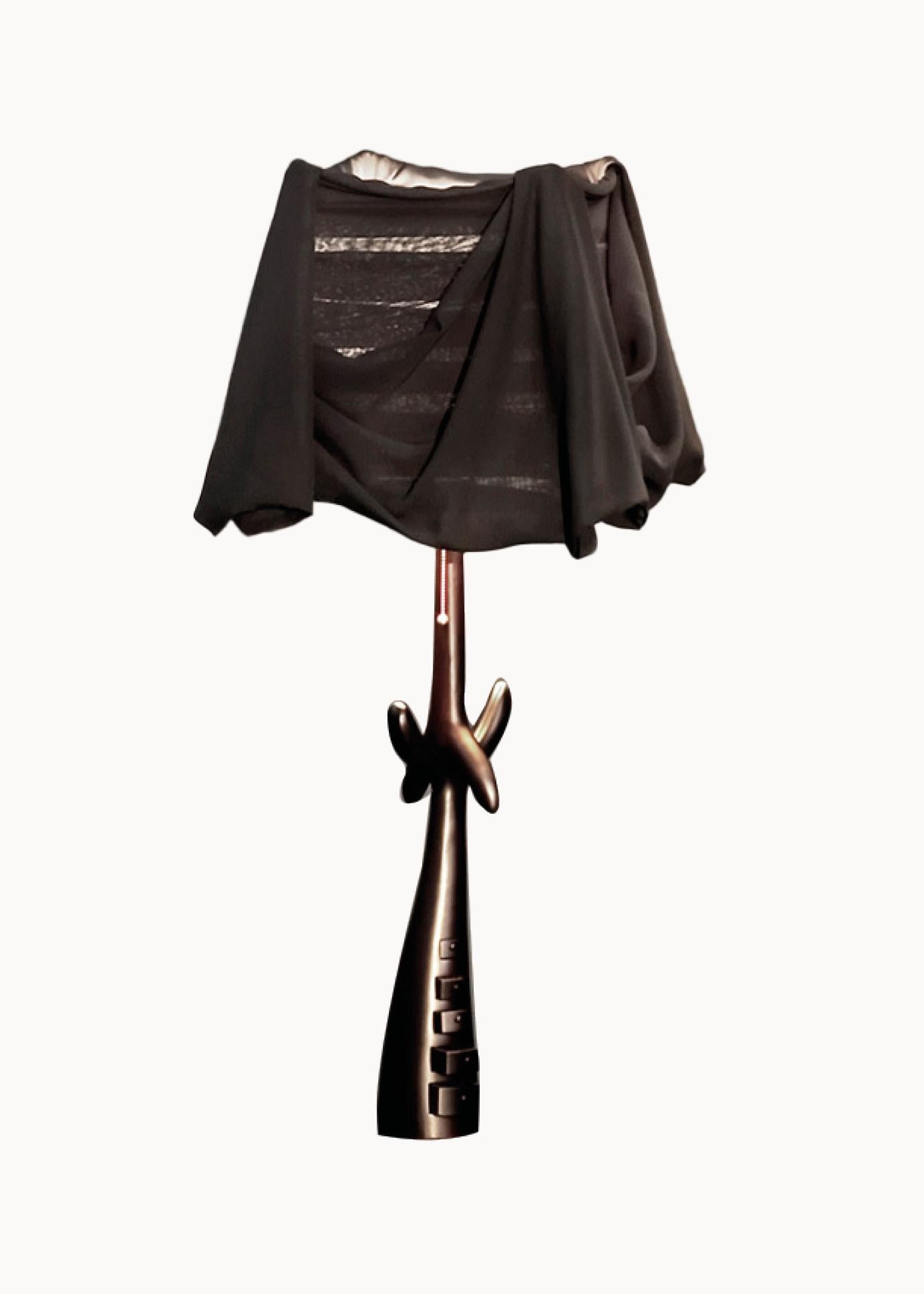 20. Jahrhundert Black Edition Skulpturale Tischlampe Modell Cajones von Salvador Dalí  (Lackiert) im Angebot