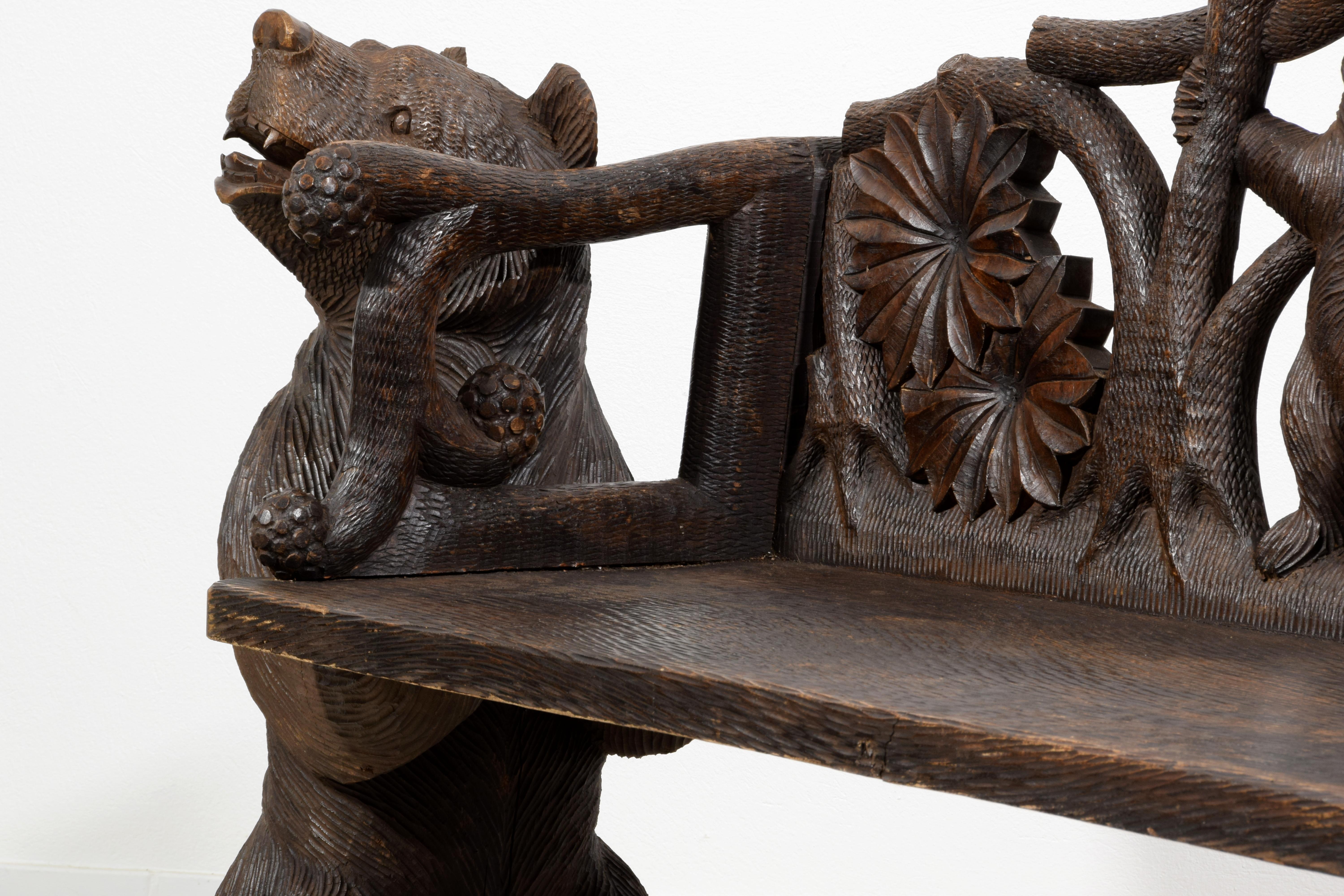 20th century,  Black Forest Brienz Hand Carved Wood bench with Bears  For Sale 8