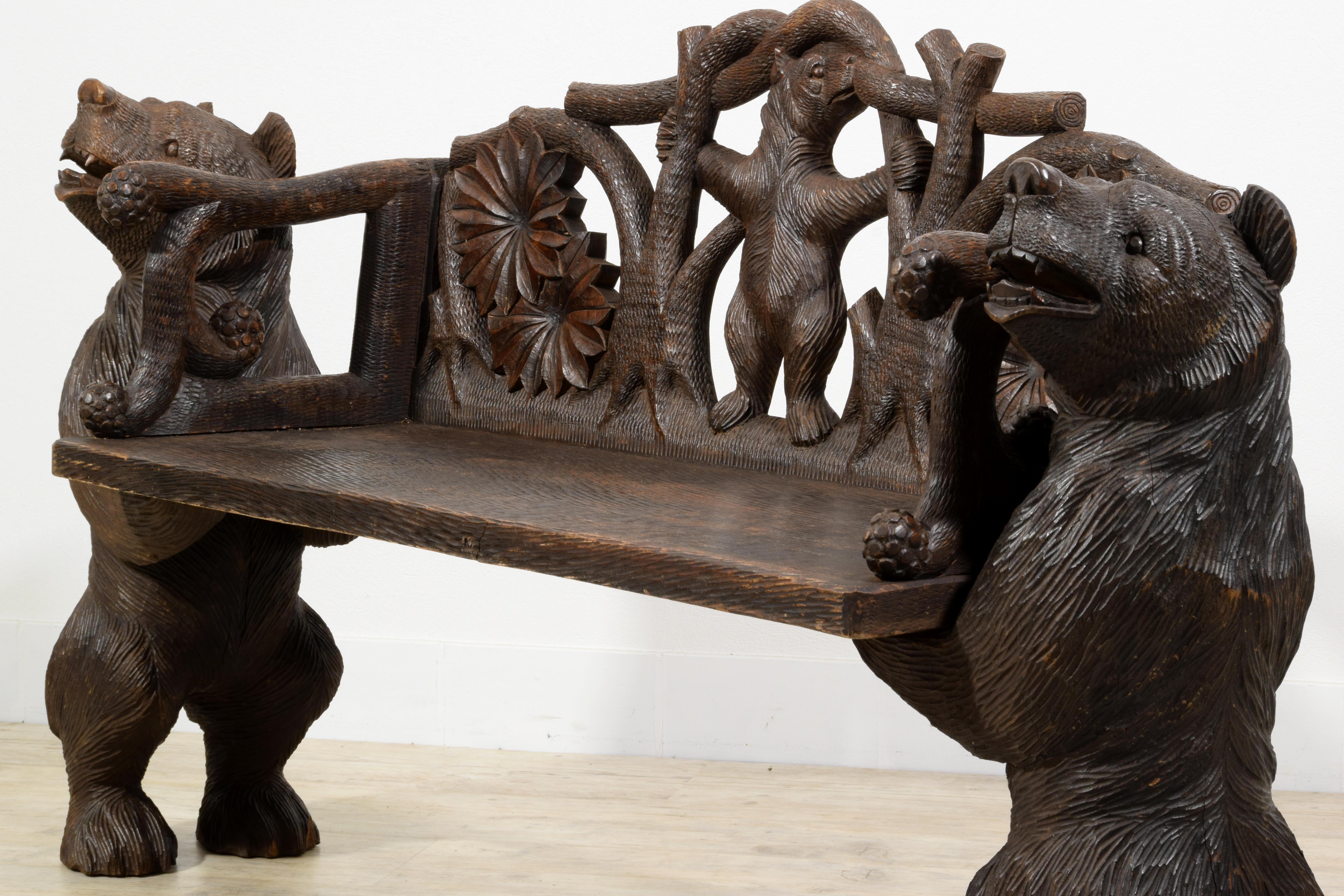 20th century,  Black Forest Brienz Hand Carved Wood bench with Bears  For Sale 1
