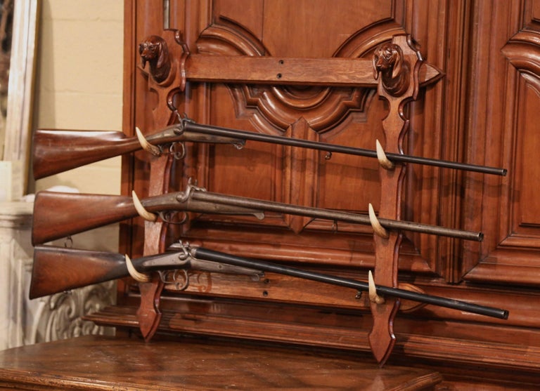 20th Century Black Forest Carved Gun Rack with Horns and Dog Head ...