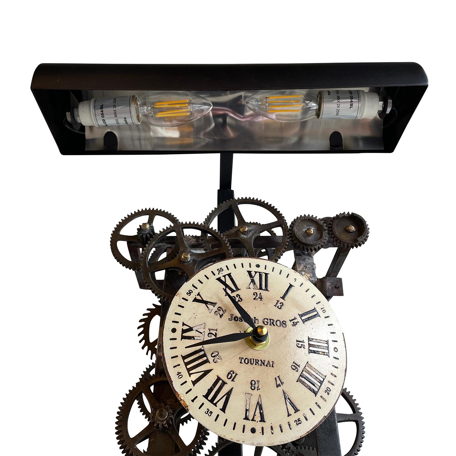 Hand-Crafted 20th Century Black French Industrial Table Lamp - Vintage Desk Metal Clock For Sale