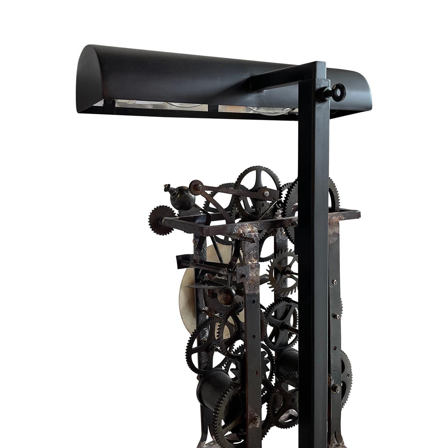 Schwarze französische Industrie-Tischlampe des 20. Jahrhunderts – Vintage-Schreibtisch-Metalluhr im Angebot 1