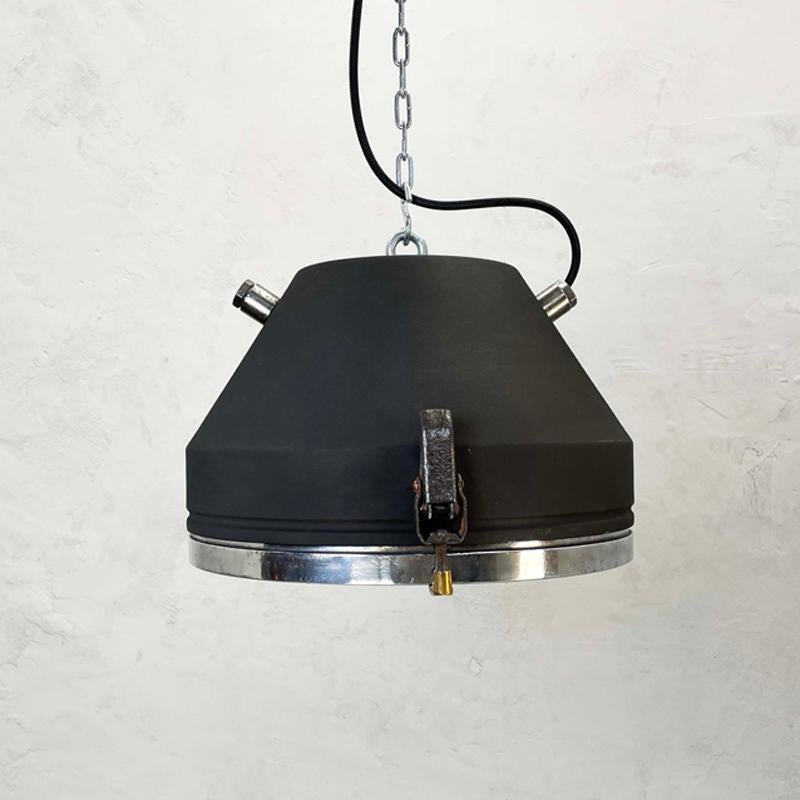 20th Century Black Industrial Iron Ceiling Light by Veb For Sale 4