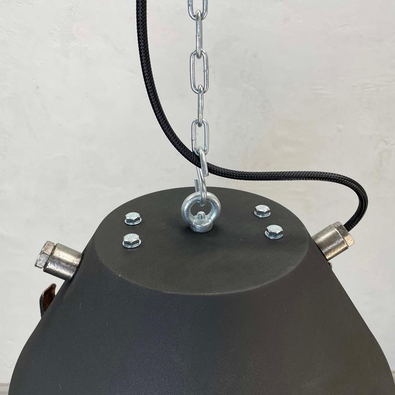 20th Century Black Industrial Iron Ceiling Light by Veb For Sale 5