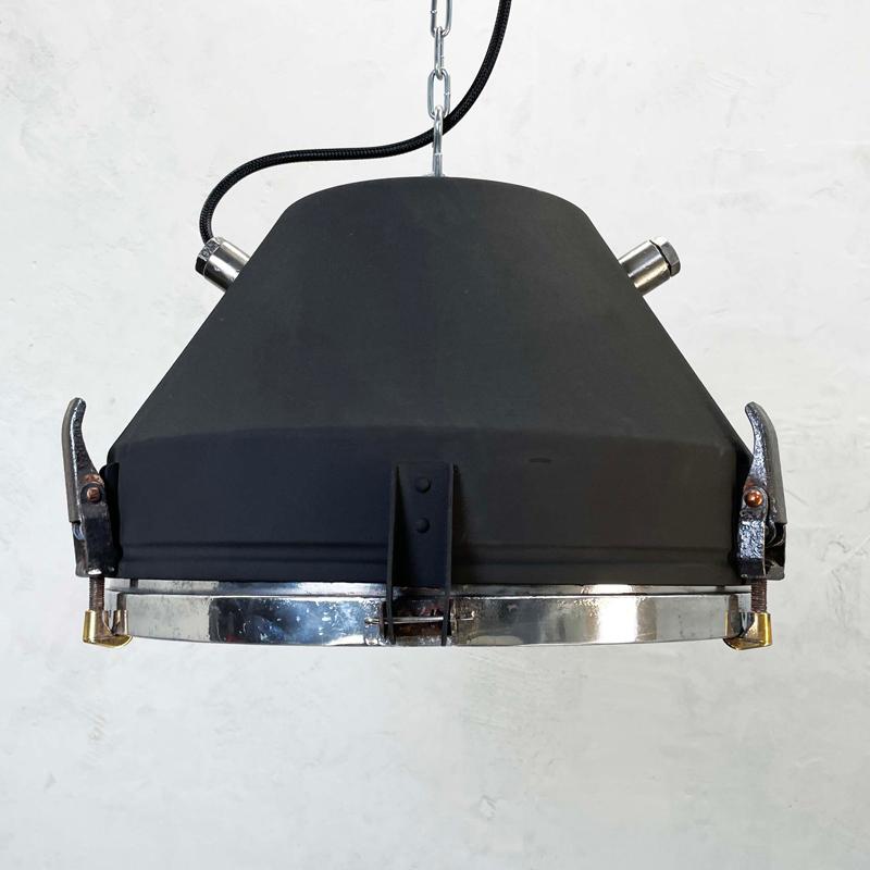 20th Century Black Industrial Iron Ceiling Light by Veb For Sale 1