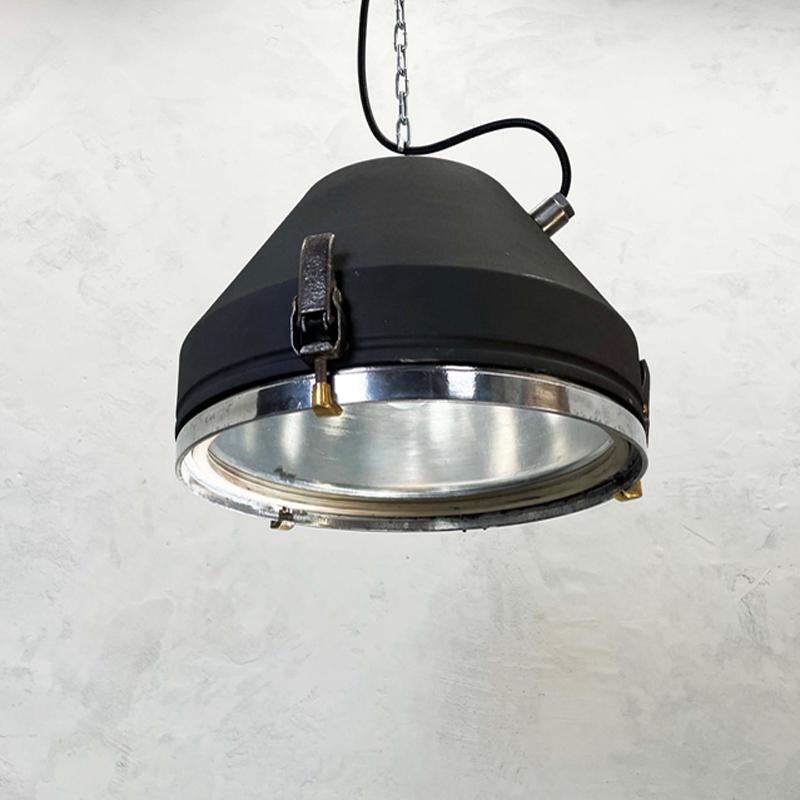 20th Century Black Industrial Iron Ceiling Light by Veb For Sale 3