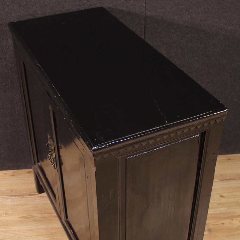 20th Century Black Lacquered Wood Chinese Sideboard, 1950s For Sale 7
