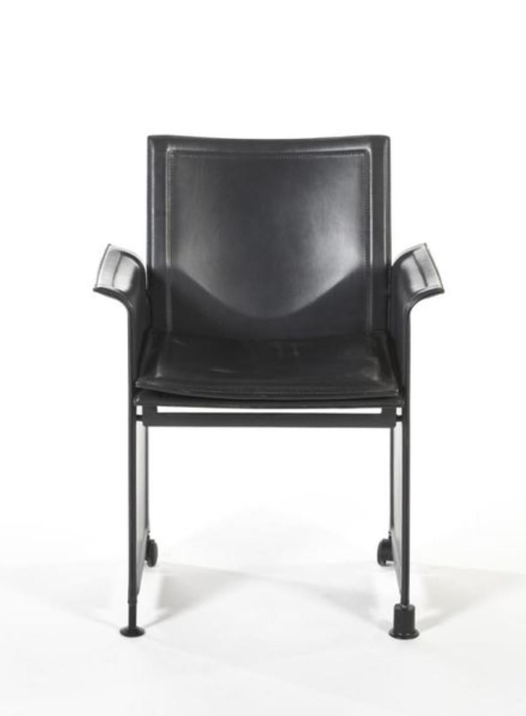 Midcentury leather armchair Korium by Tito Agnoli for Matteo Grassi.
Made in 1980 and in very good condition,
Italy.