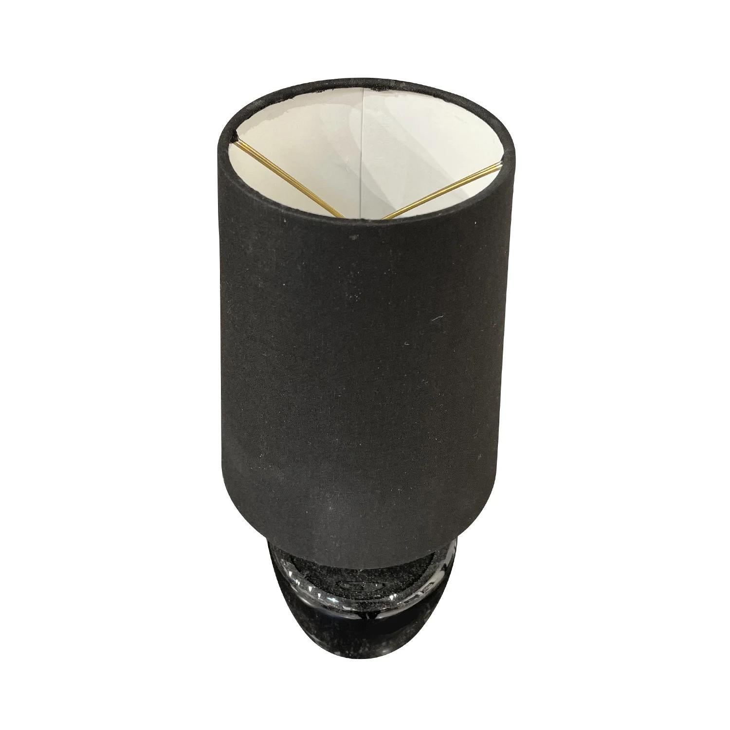 Svedese Piccola lampada da ufficio in vetro svedese nero del XX secolo di Falkenbergs Belysning in vendita