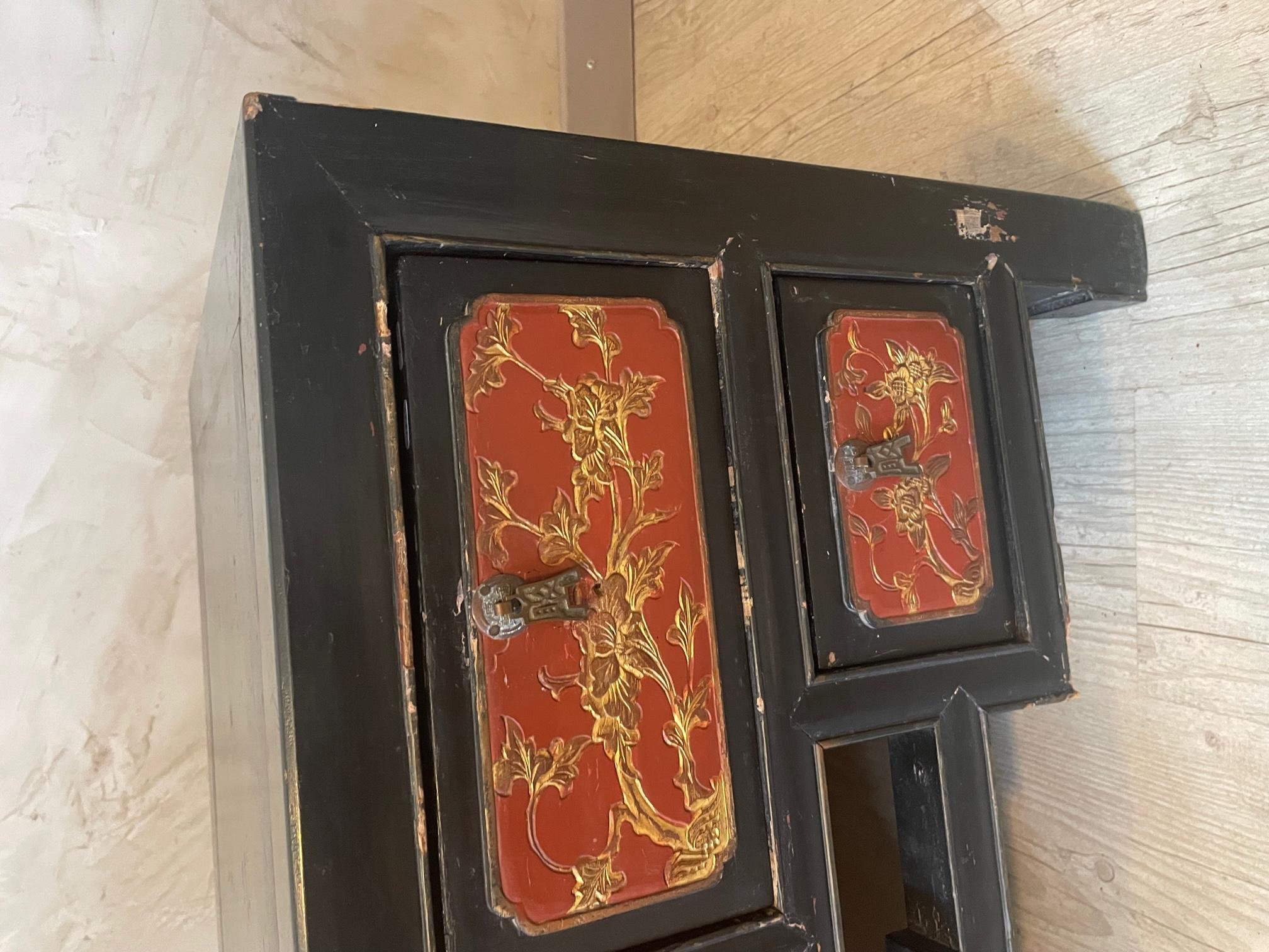 20th Century Blackened and Red Wood Chinese Coffee Table, 1920s 4