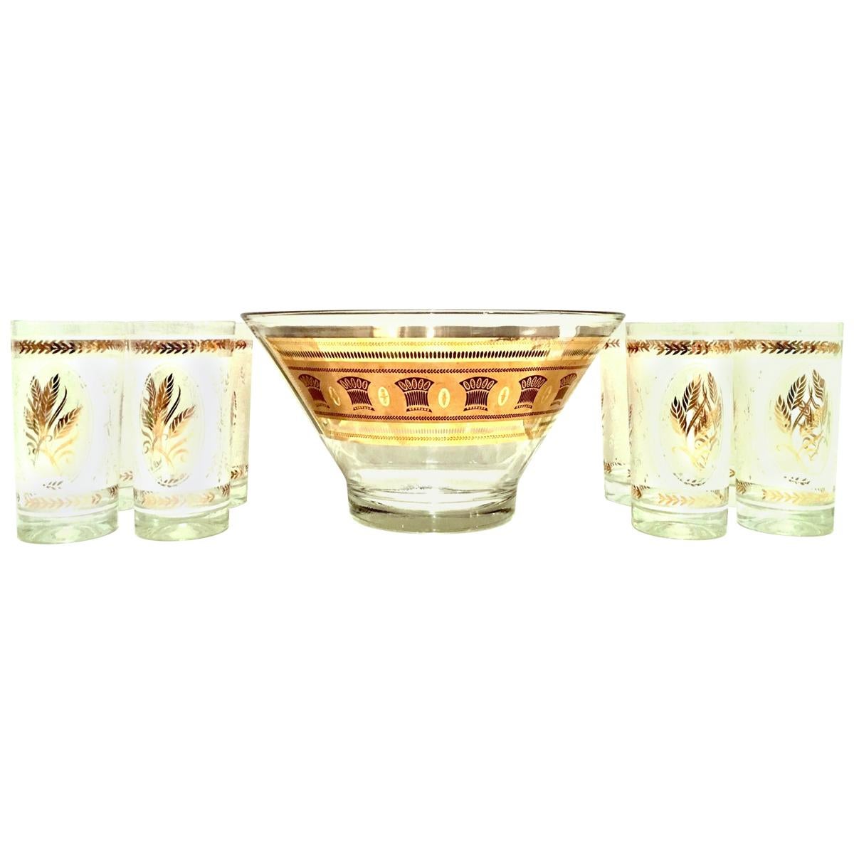 20th Century Blown Glass Printed 22-Karat Gold Drinks Set of Nine Pieces, Culver For Sale