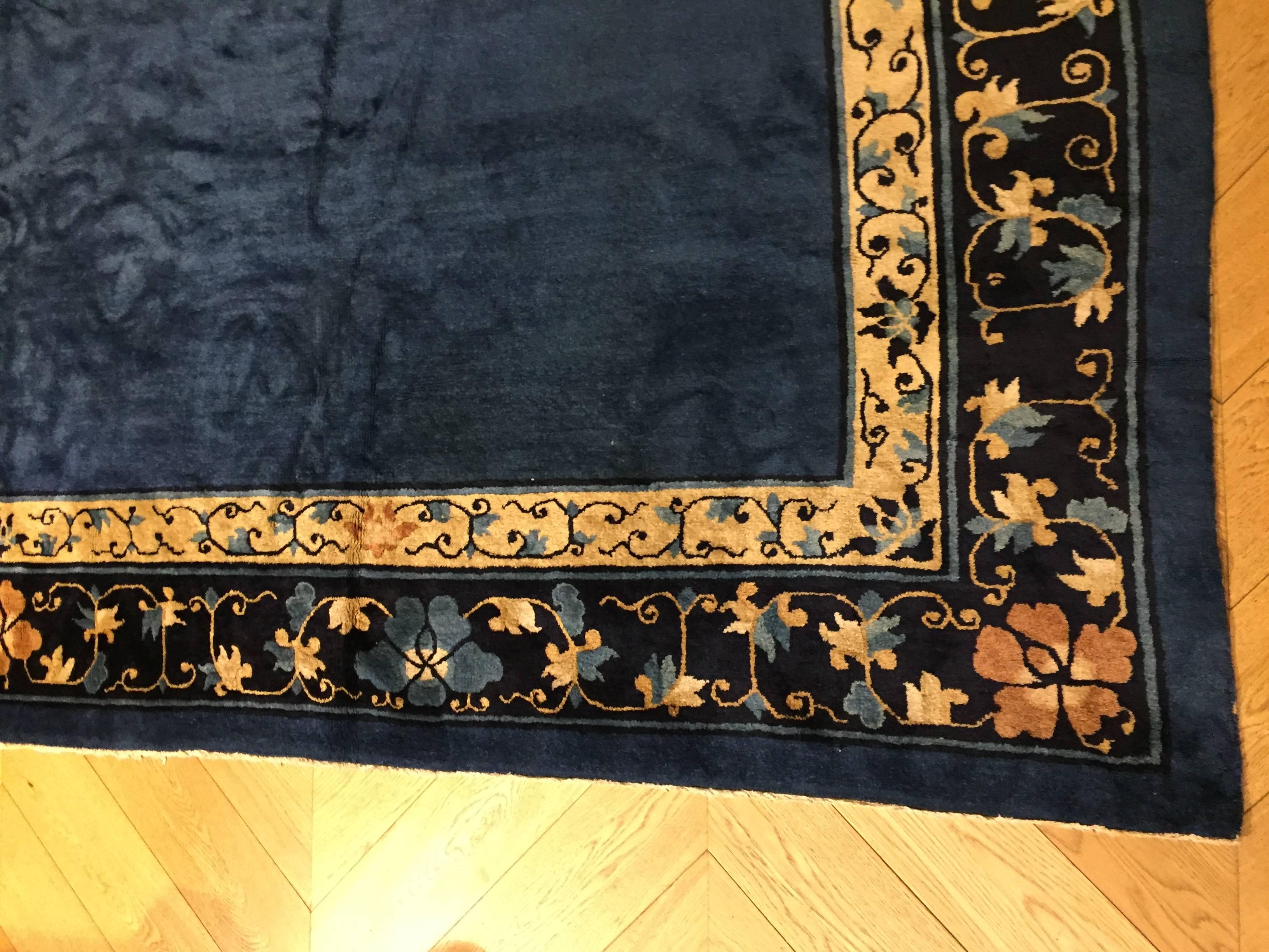 20th Century Blu with Flower Border Wool Peking Chinese Rug, 1920s For Sale 2