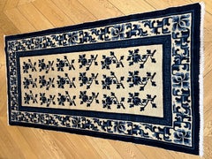 20th Century Blue and White Floreal Peking Chinese Handmade Rug, ca 1930