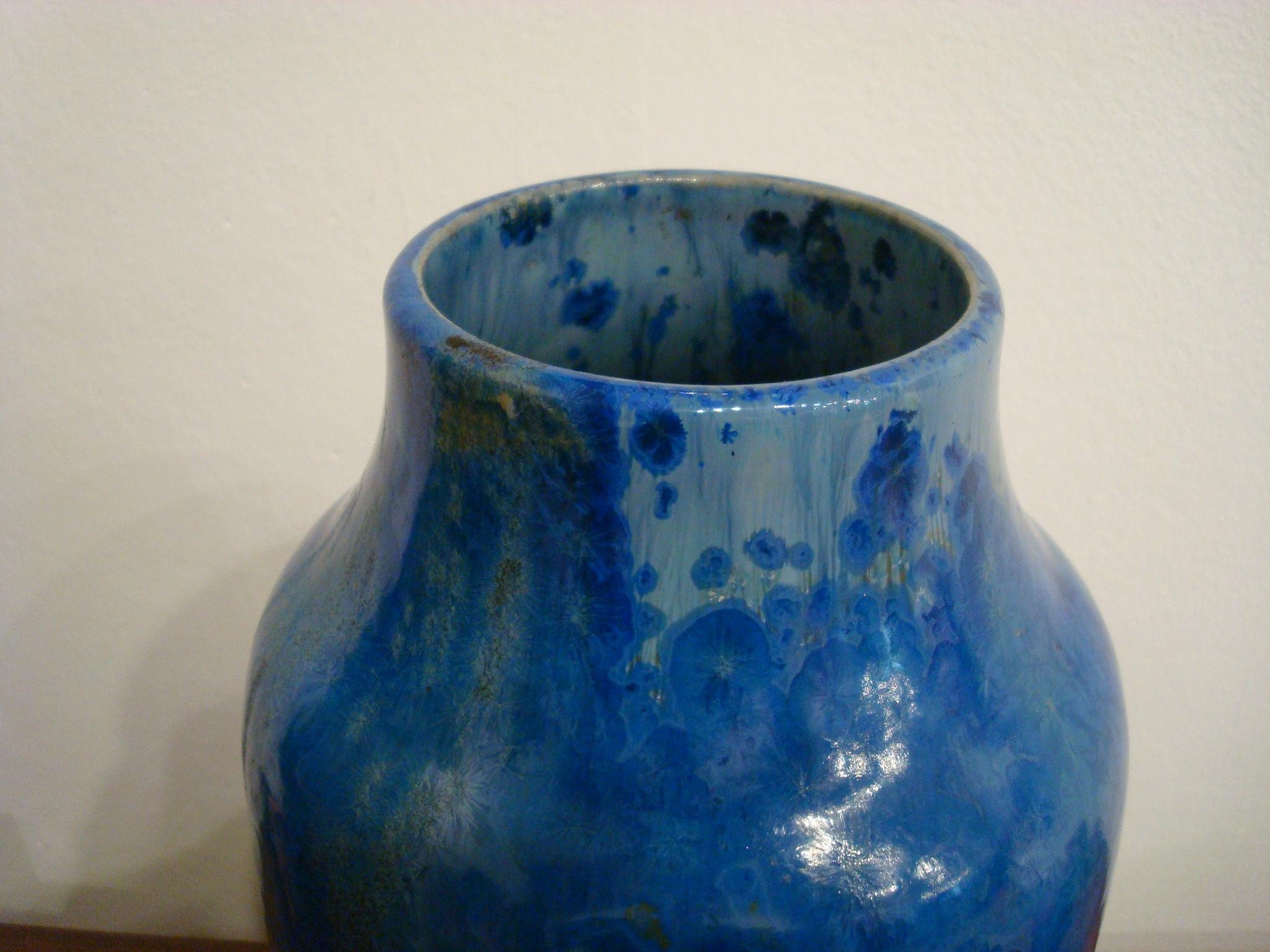 Vernissé vase à fleurs en poterie de Pierrefonds bleu:: années 1900 en vente