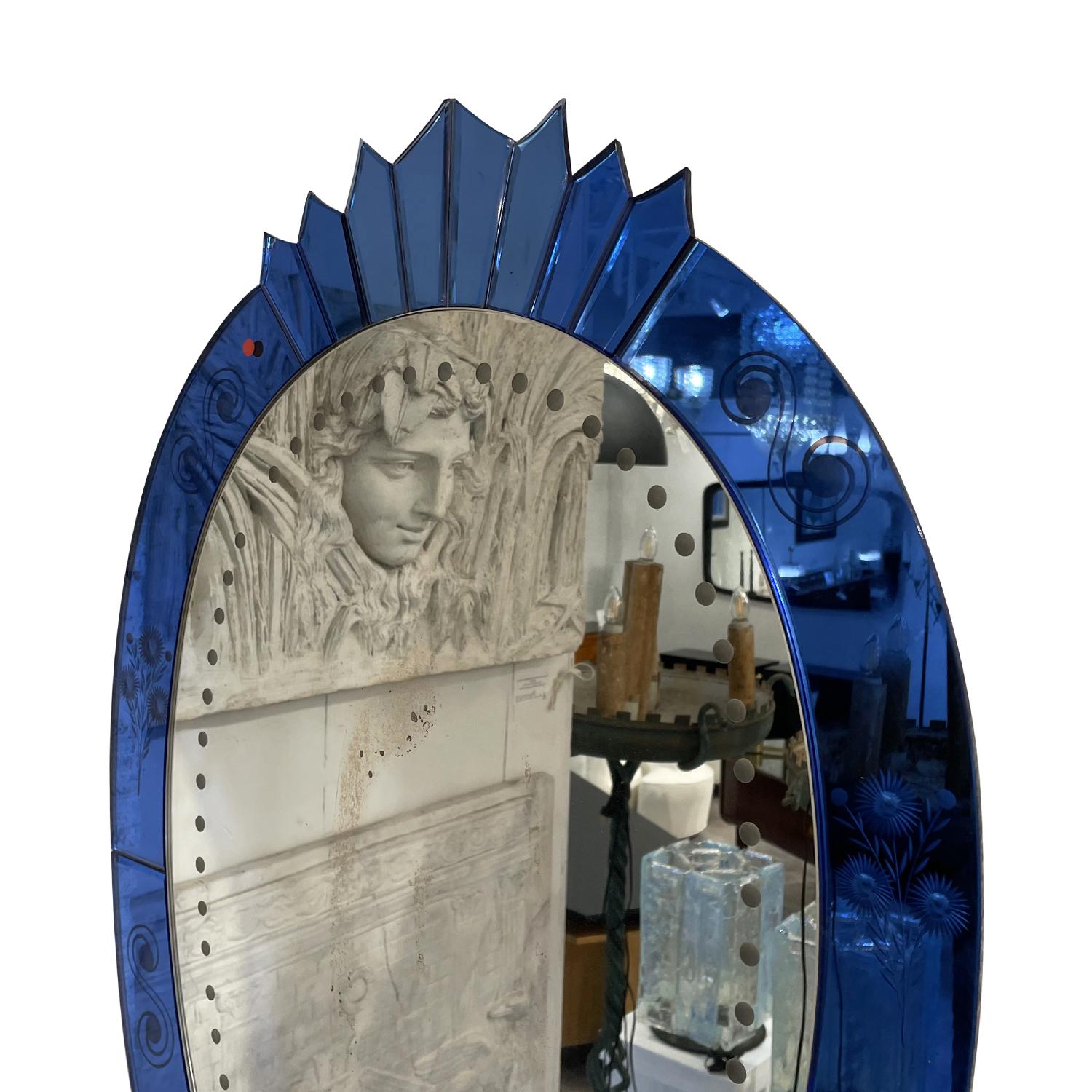 Hand-Crafted 20th Century Blue Italian Cut Oval Crystal Glass Wall Mirror by Cristal Art For Sale