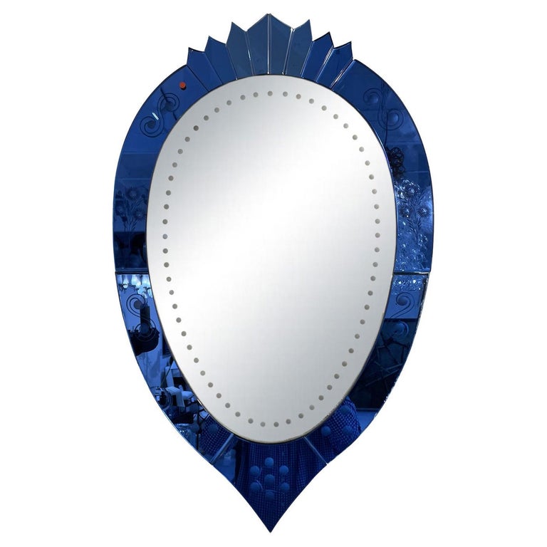 20th Century Blue Italian Cut Oval Crystal Glass Wall Mirror by Cristal