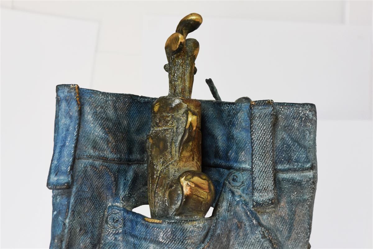 Blaue Patina und Medaillon-Bronze-Skulptur des 20. Jahrhunderts von Tomek im Zustand „Gut“ im Angebot in Marseille, FR