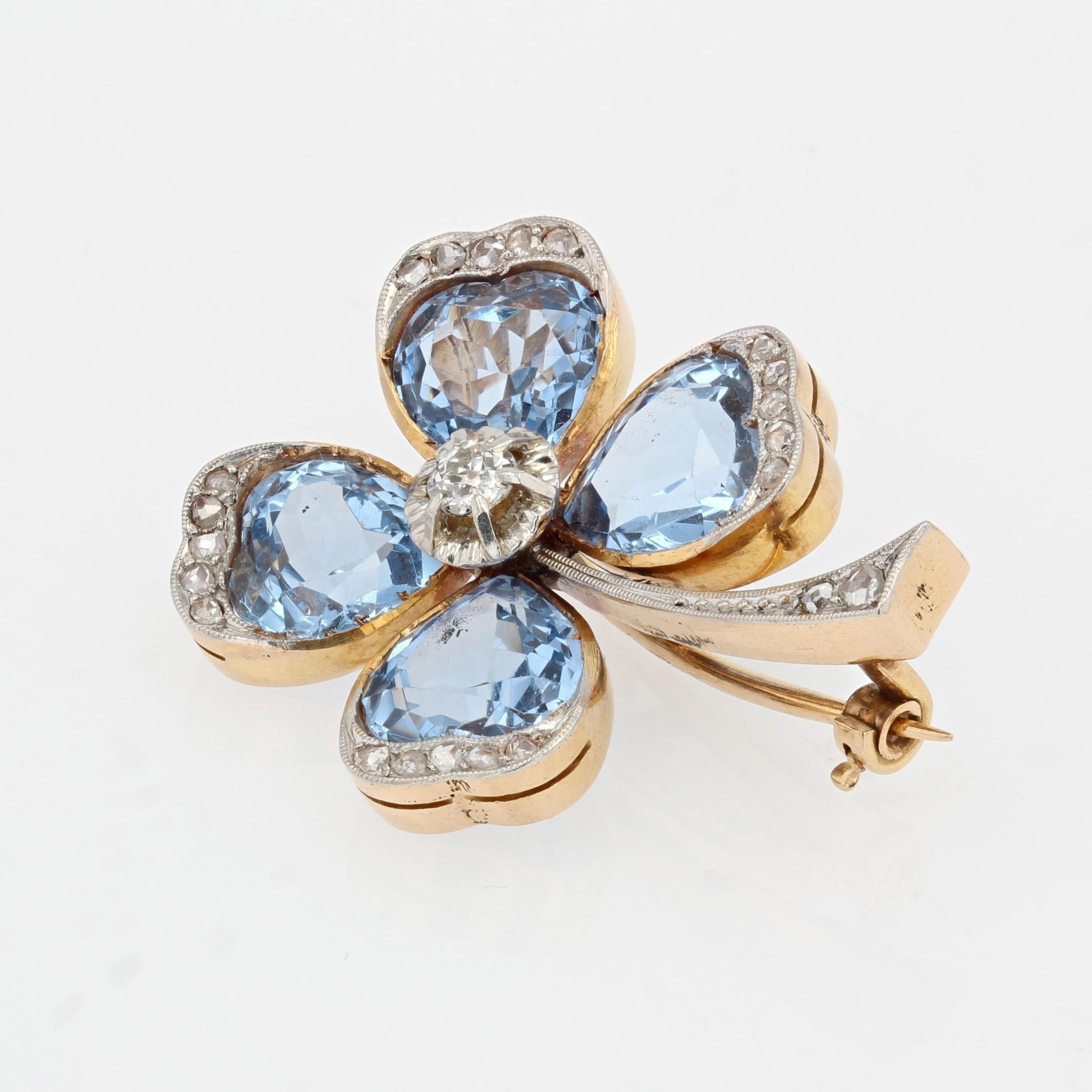 20th Century Blue Spinels Diamonds 18 Karat Yellow Gold Clover Shape Brooch For Sale 2