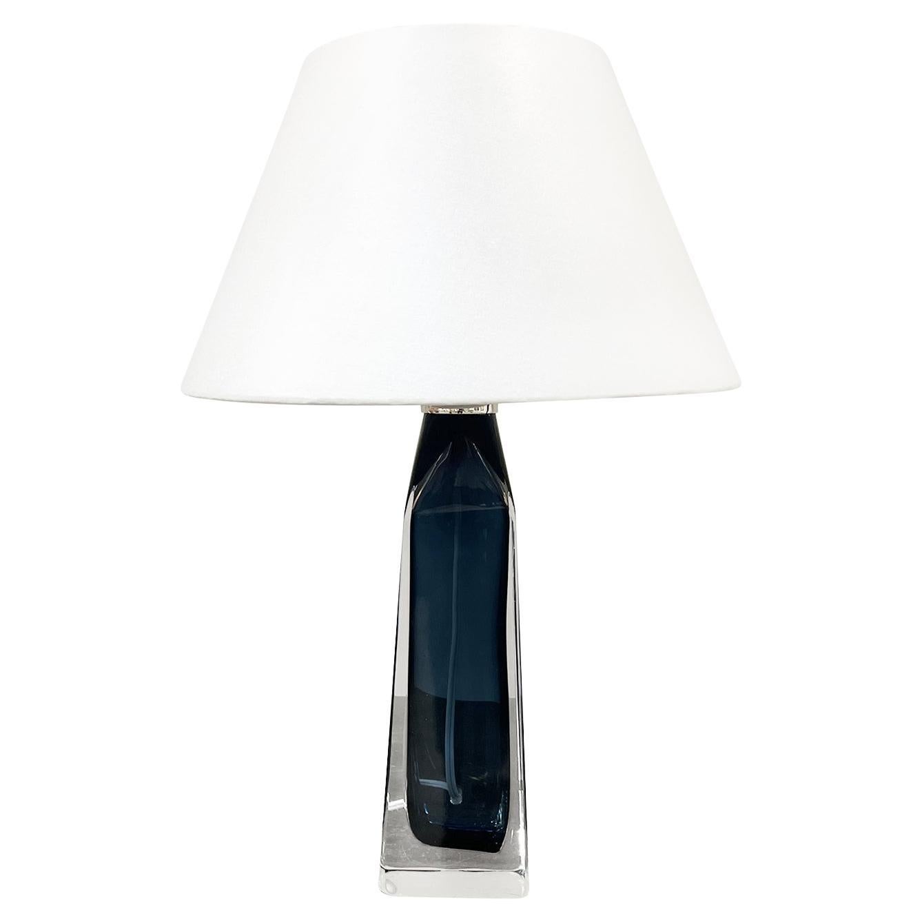 Lampe de bureau simple en verre Orrefors bleu du 20e siècle, Carl Fagerlund