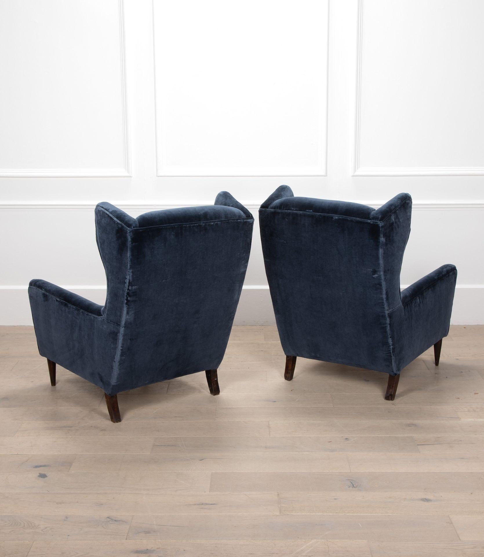 20th Century Blue Velvet Italian High Back Armchairs In Fair Condition For Sale In Gloucestershire, GB