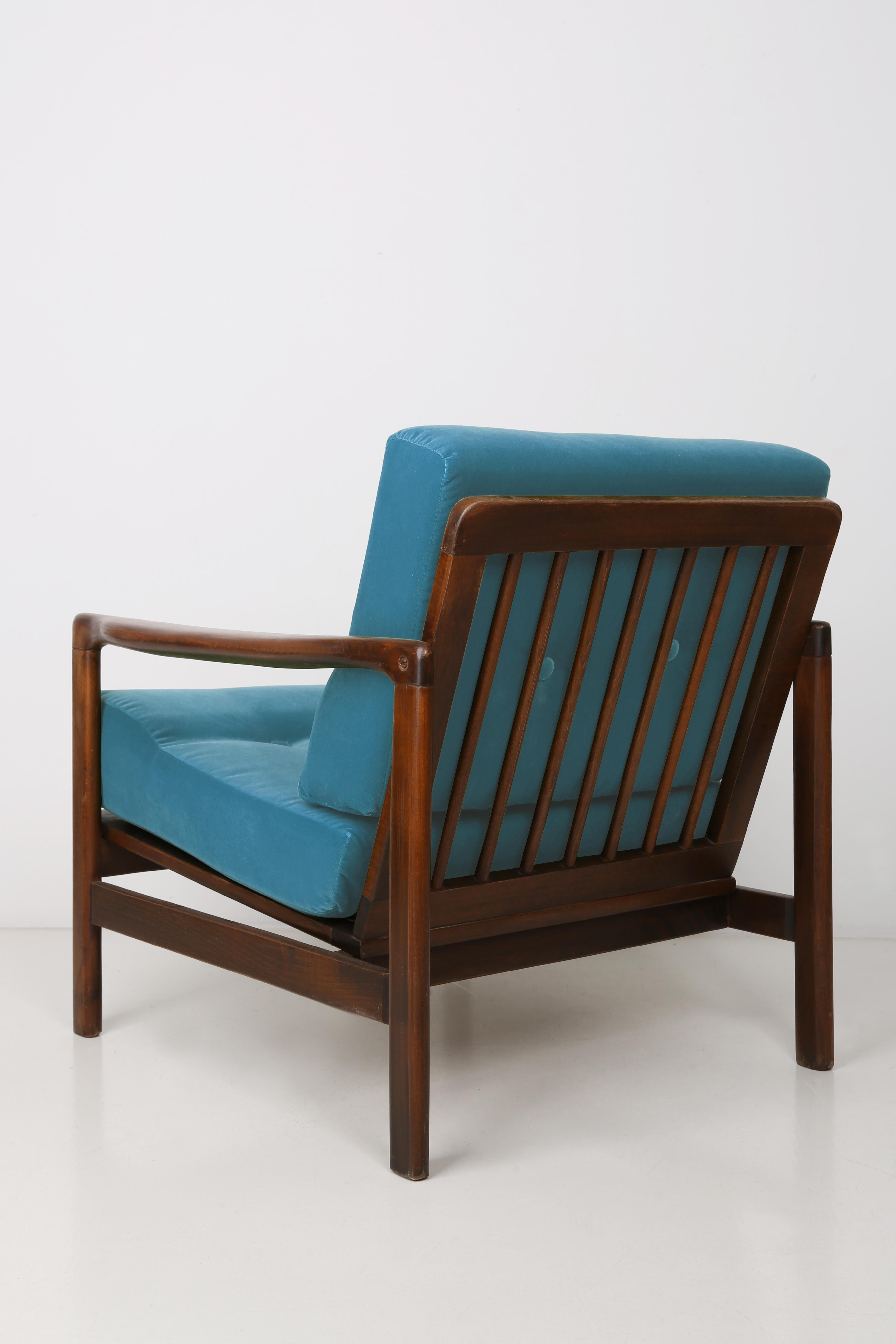 Mid-Century Modern Mid Century Blue Velvet Vintage Armchair, Zenon Baczyk, Europe, 1960s For Sale