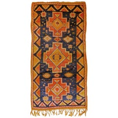 Tapis marocain du 20ème siècle en Oouazouite berbère bleue, jaune et orange, vers 1950