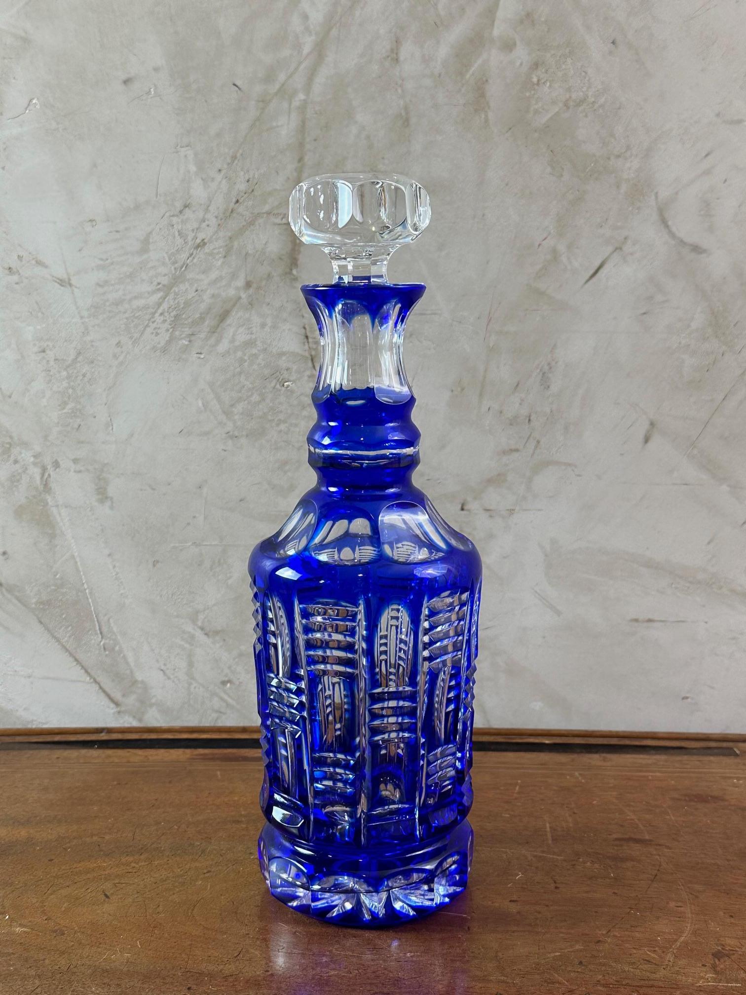 Polacco Decanter per whisky in cristallo blu di Boemia del XX secolo, anni '50 in vendita