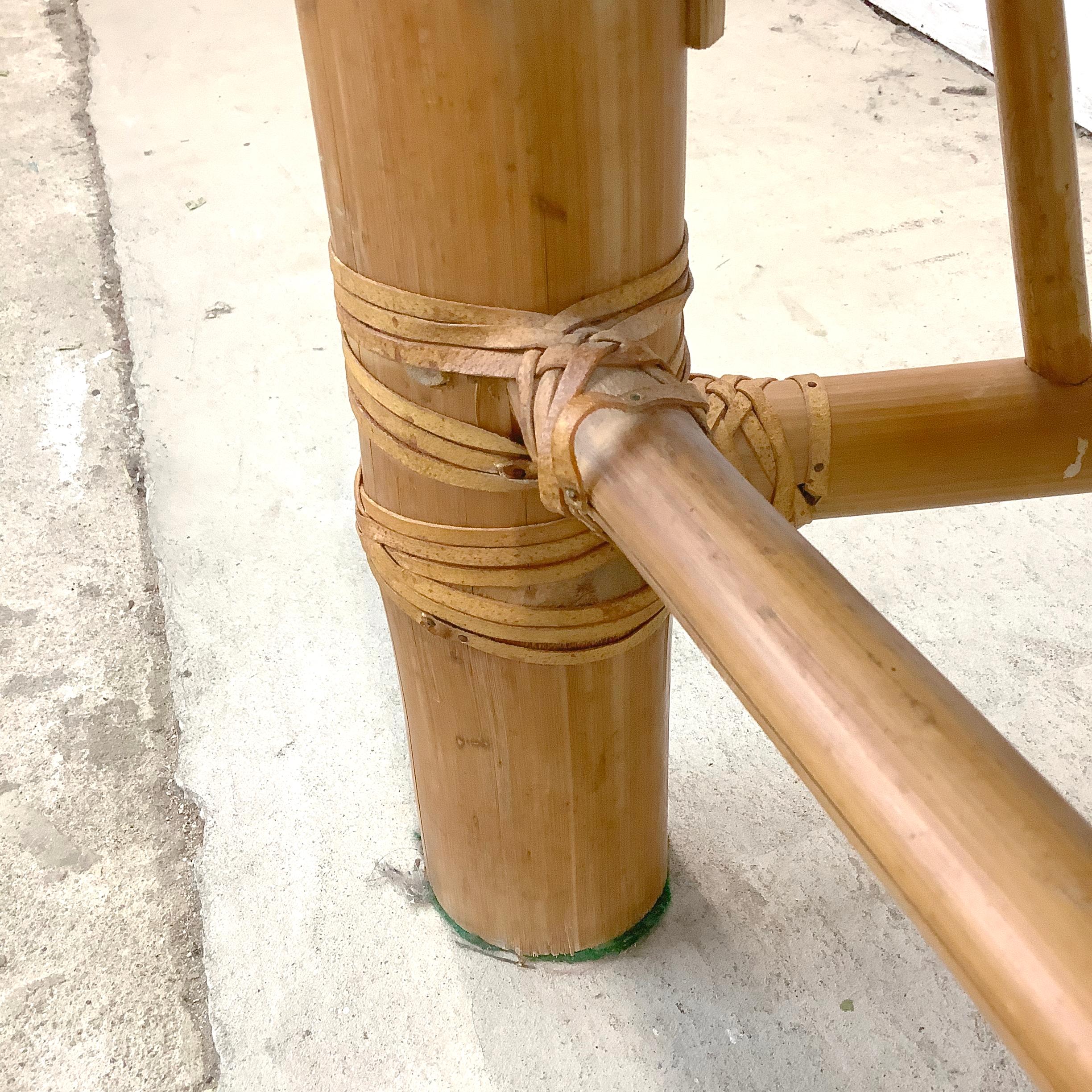 20. Jahrhundert Boho Modern Bambus Highback Beistellstühle im Angebot 6