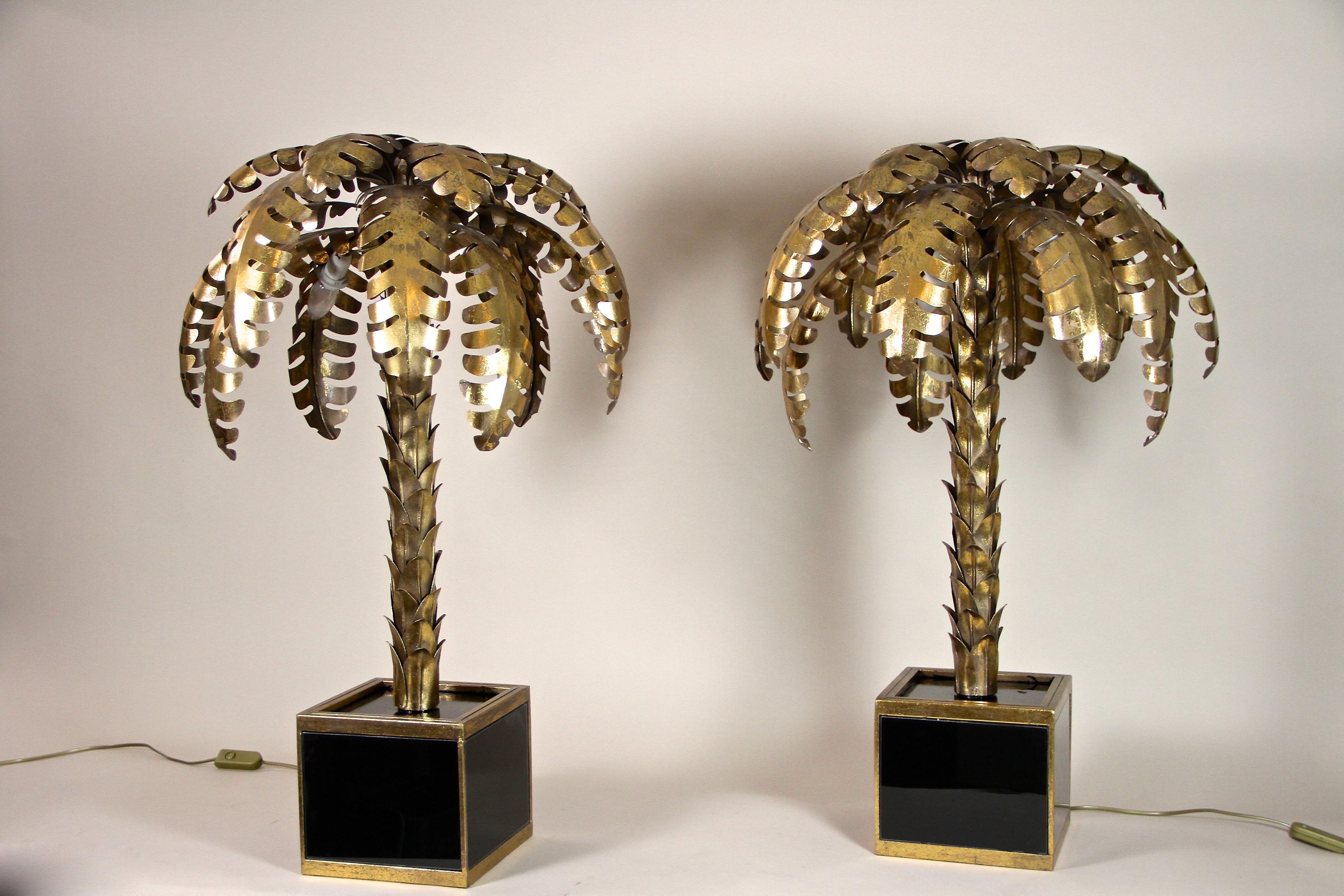 Mid-Century Modern 20th Century Brass Palm Tree Table Lamps Attributed to M.J, France ca. 1970 For Sale