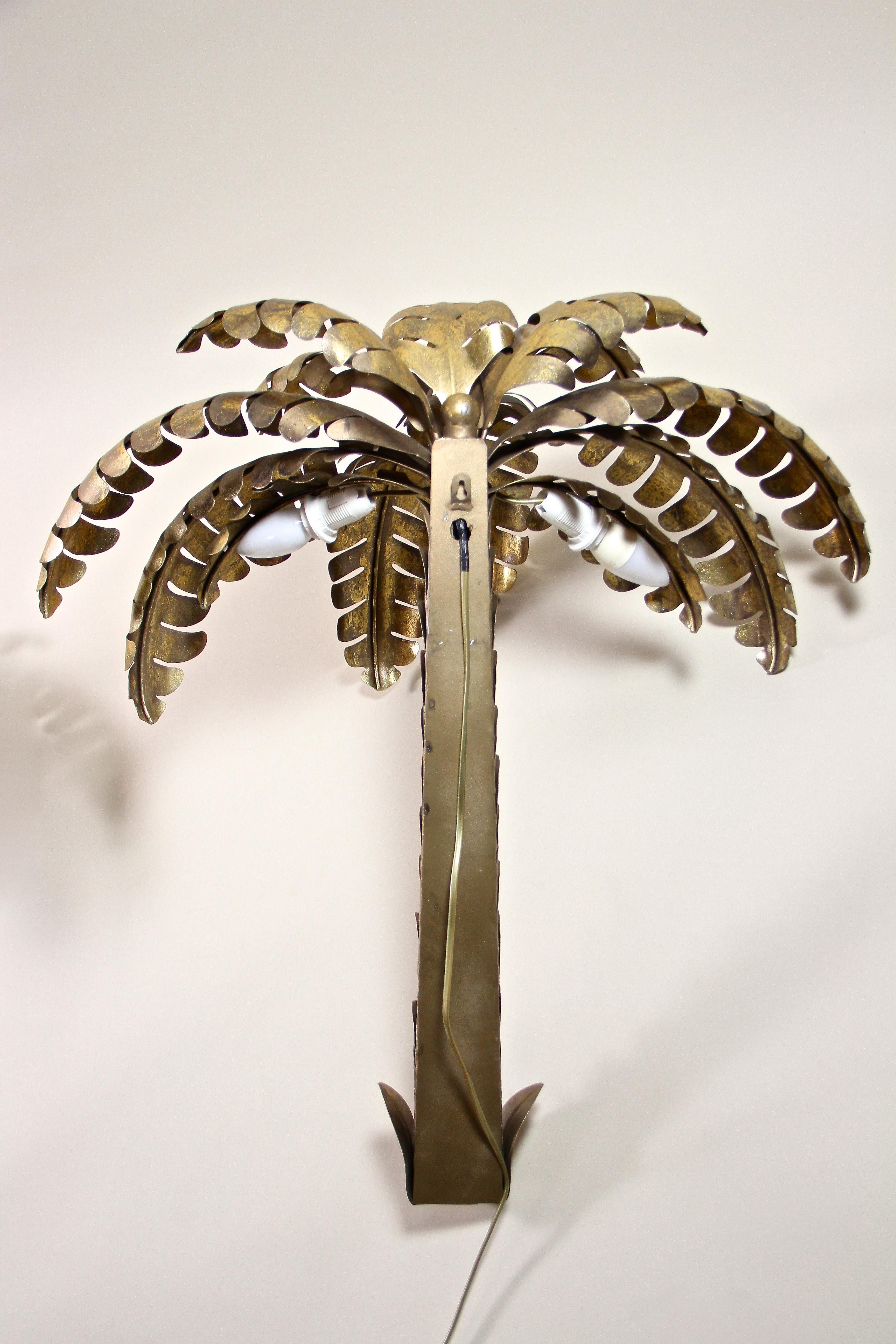 20th Century Brass Palm Wall Lights Attributed to M.J, France ca. 1970 13