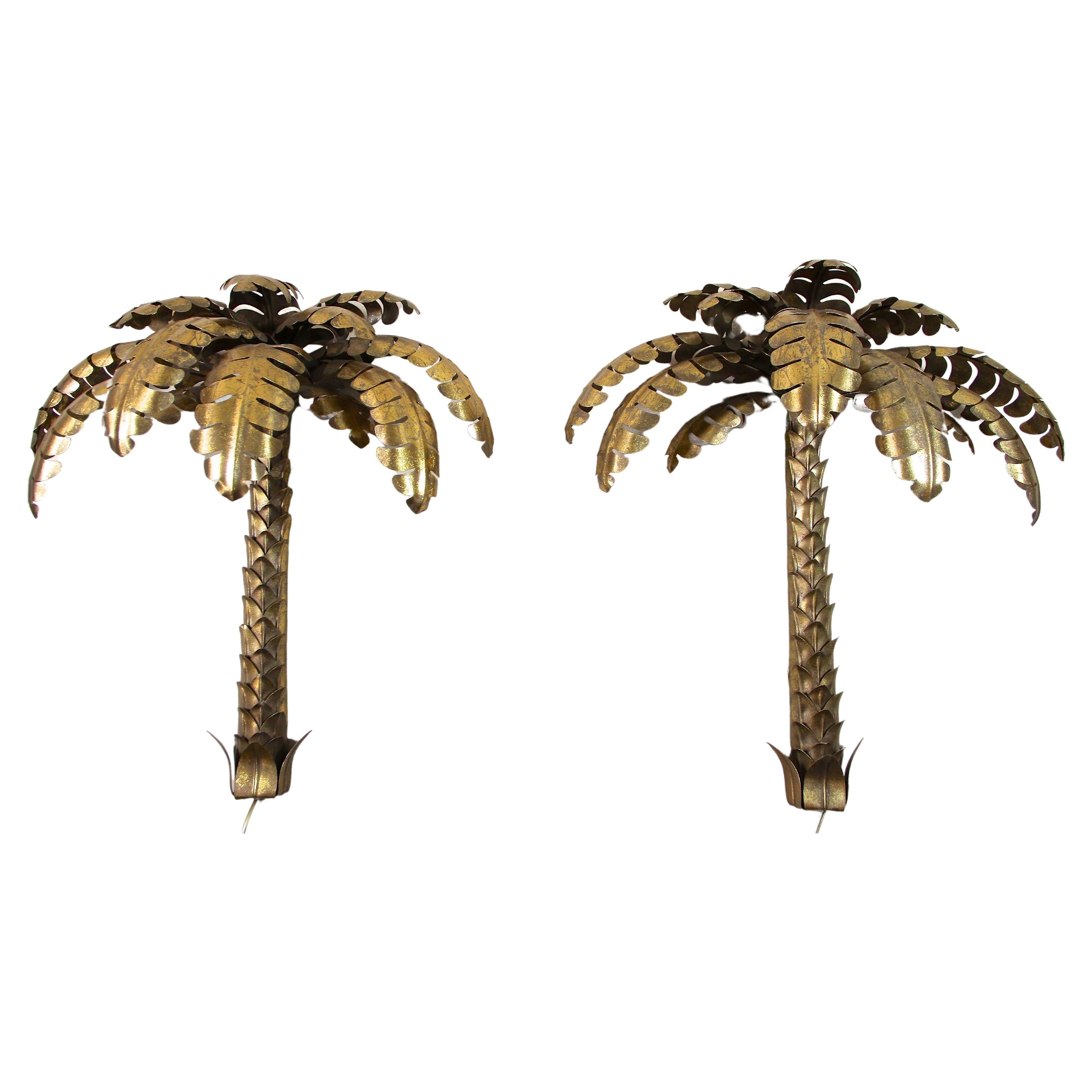Mid-Century Modern 20th Century Brass Palm Wall Lights Attributed to M.J, France ca. 1970
