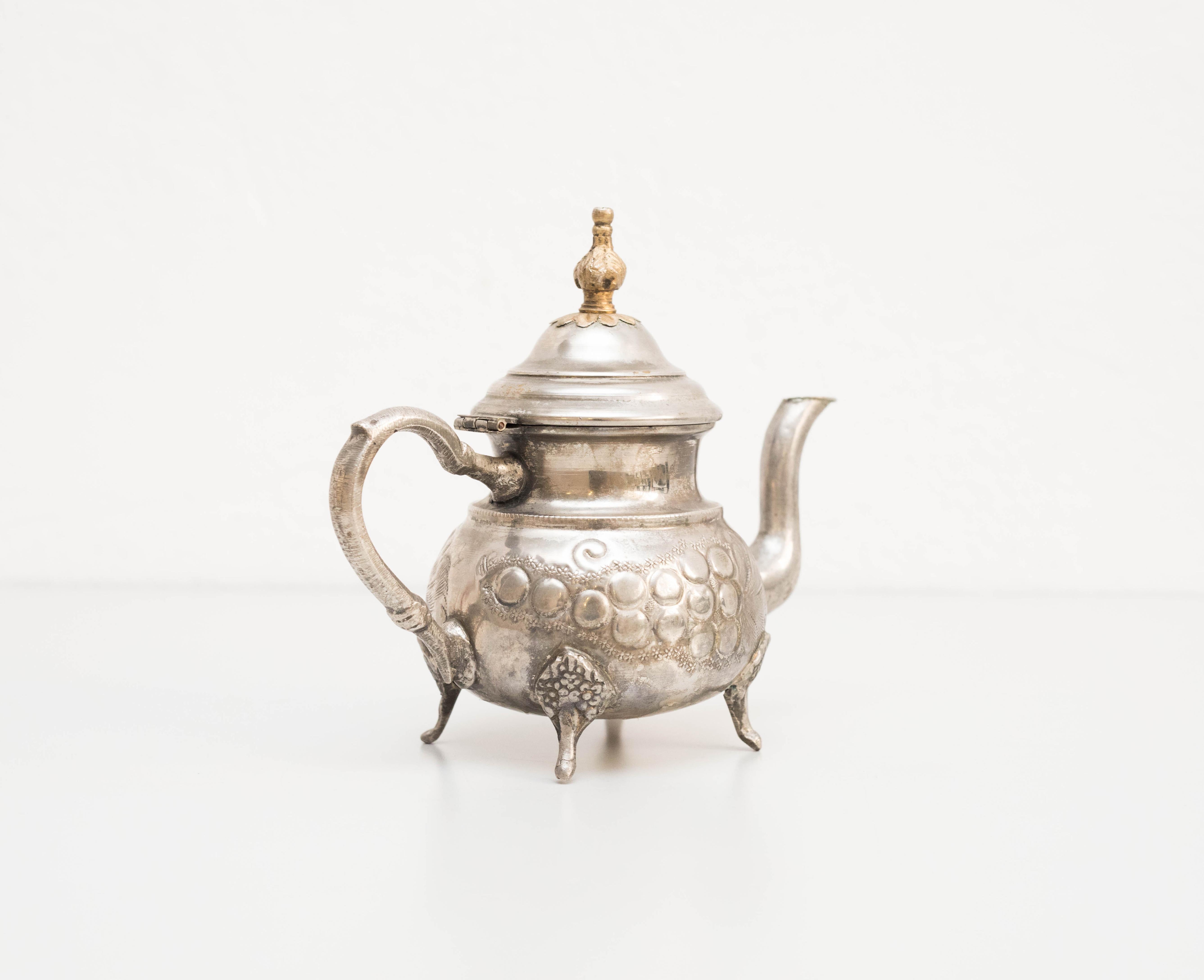 20th Century Brass Teapot  In Good Condition For Sale In Barcelona, Barcelona