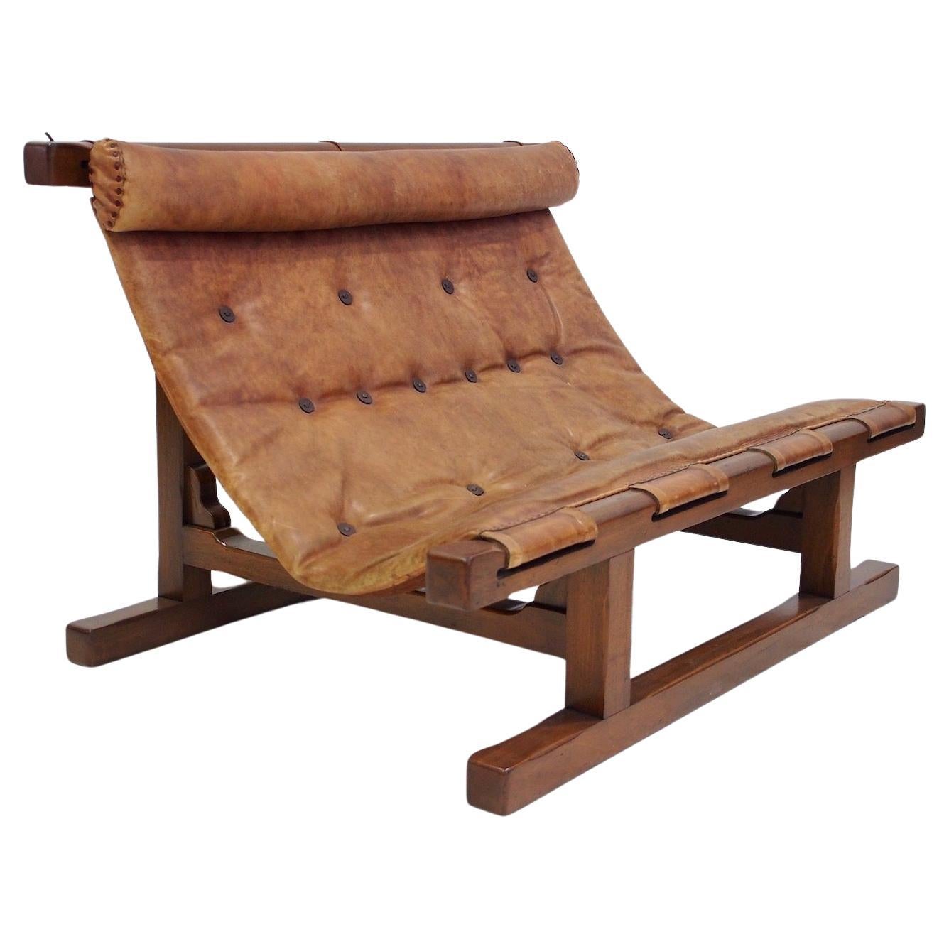 20th Century Brazilian Brown Leather and Hardwood Sofa For Sale
